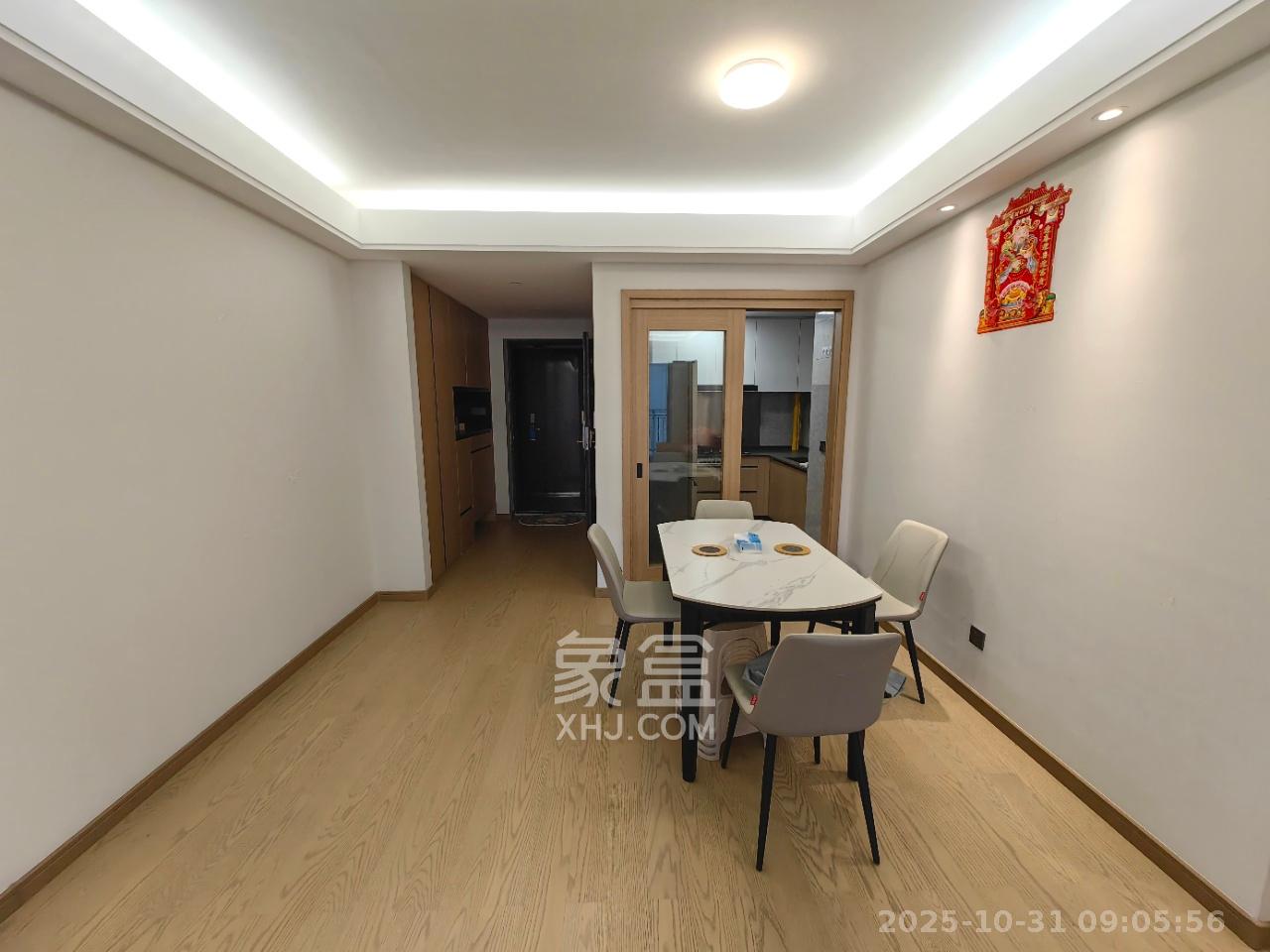 爱家当代境  3室2厅2卫    3200.0元/月室内图