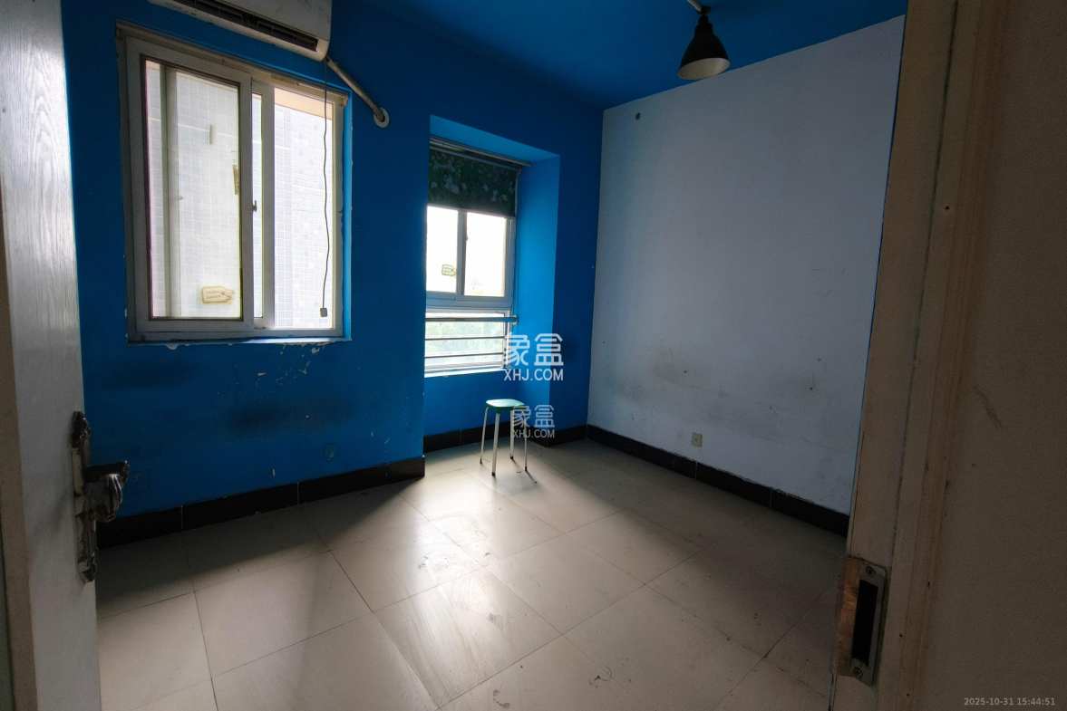 星蓝湾 3室2厅1卫 2500.0元/月 星蓝湾 3室2厅1卫 2500.0元/月室内图