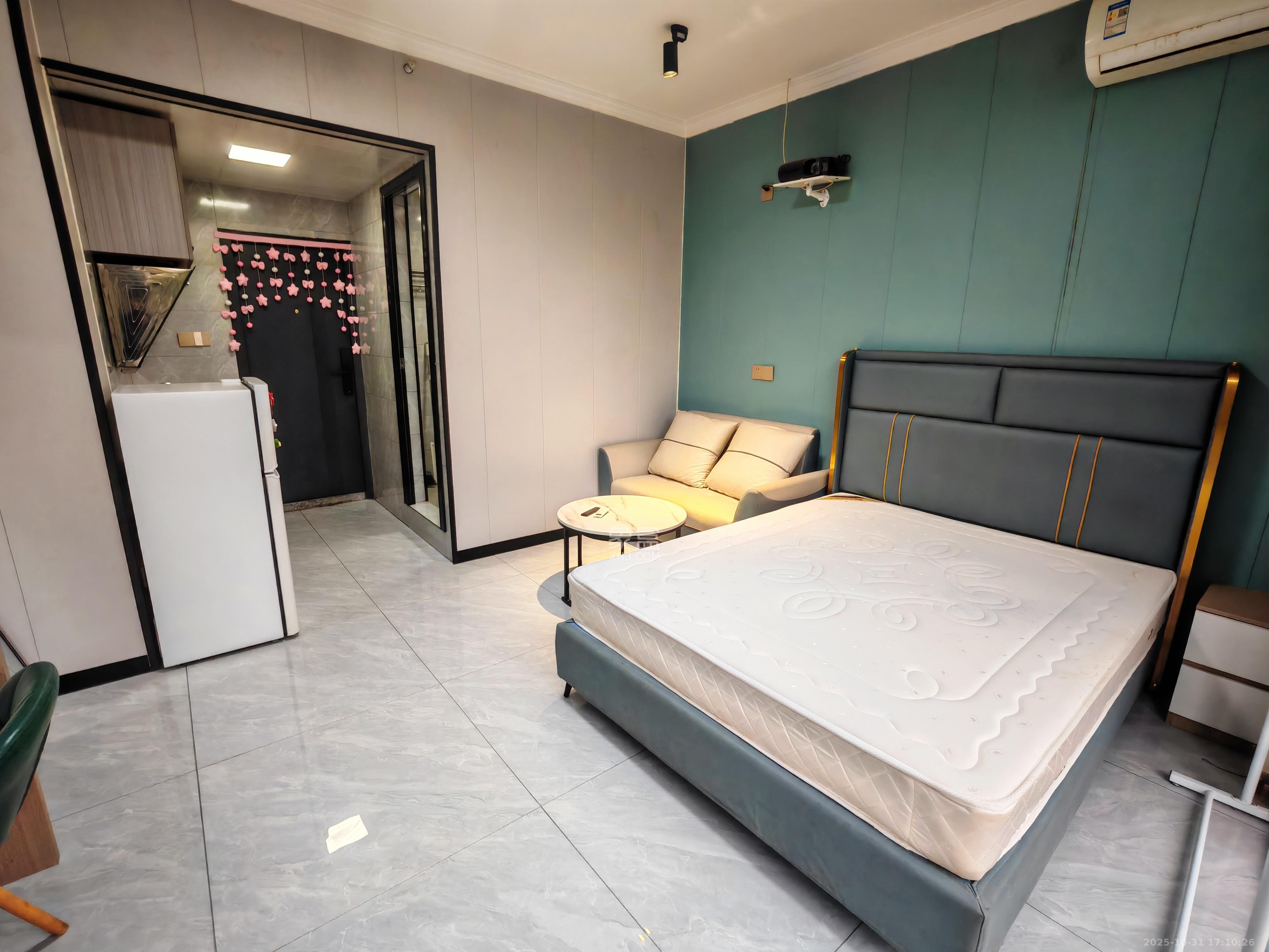 碧桂园印象 1室1厅1卫 1300.0元/月 碧桂园印象 1室1厅1卫 1300.0元/月室内图