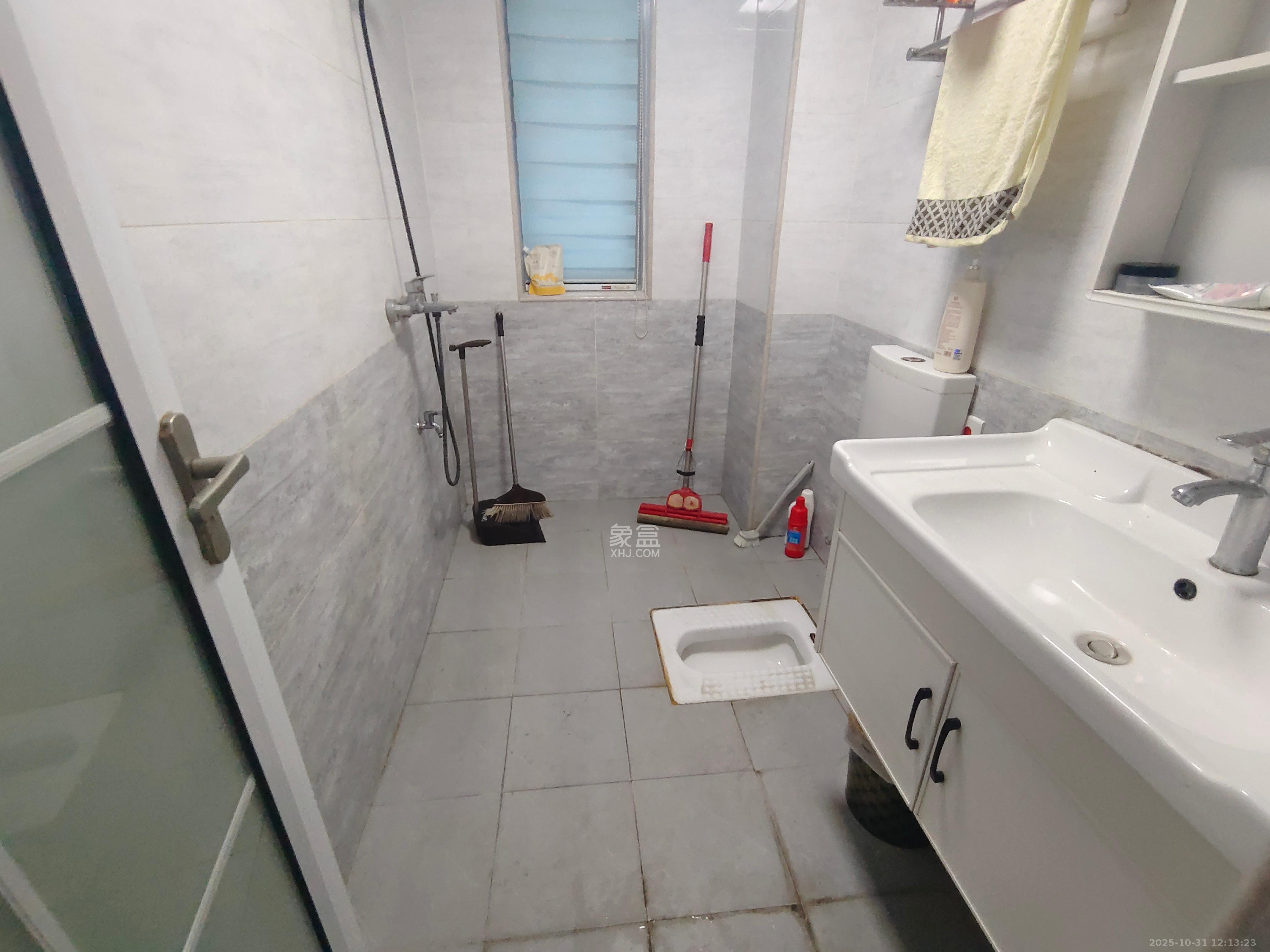 保利天禧D区  3室2厅2卫    3600.0元/月 保利天禧D区  3室2厅2卫    3600.0元/月室内图