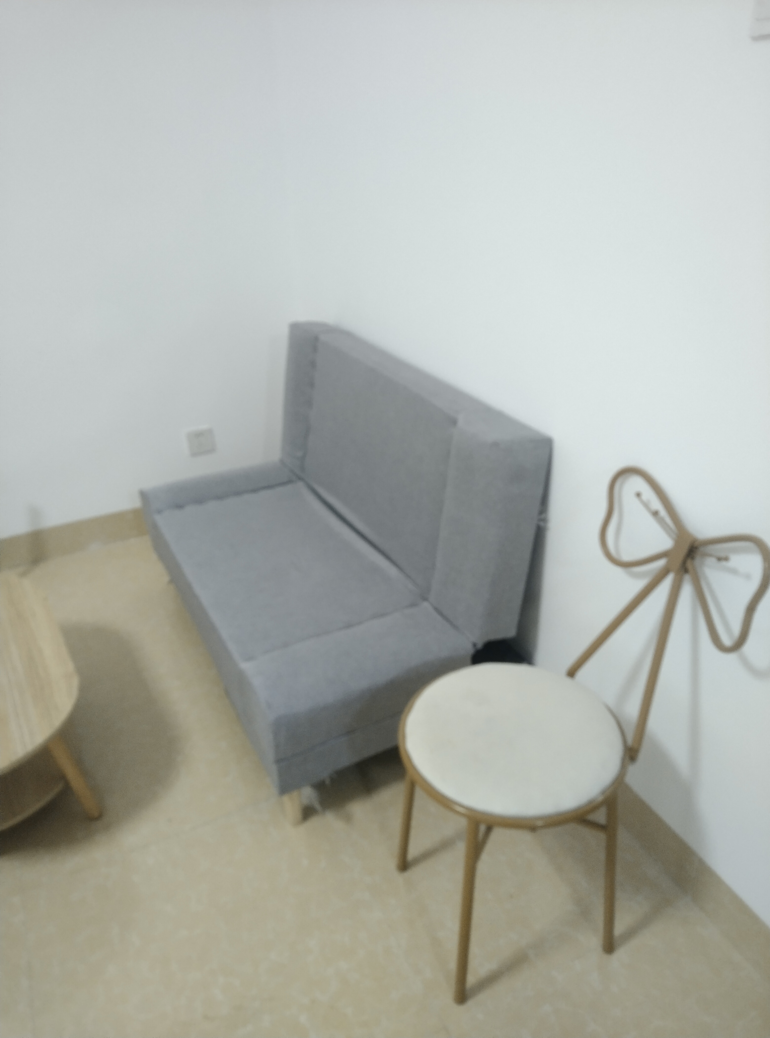 华林广场  1室0厅0卫    1600.0元/月室内图