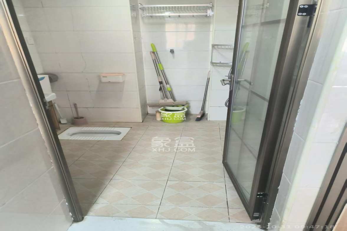 星城新宇颐景苑 1室1厅1卫 1500.0元/月 星城新宇颐景苑 1室1厅1卫 1500.0元/月室内图