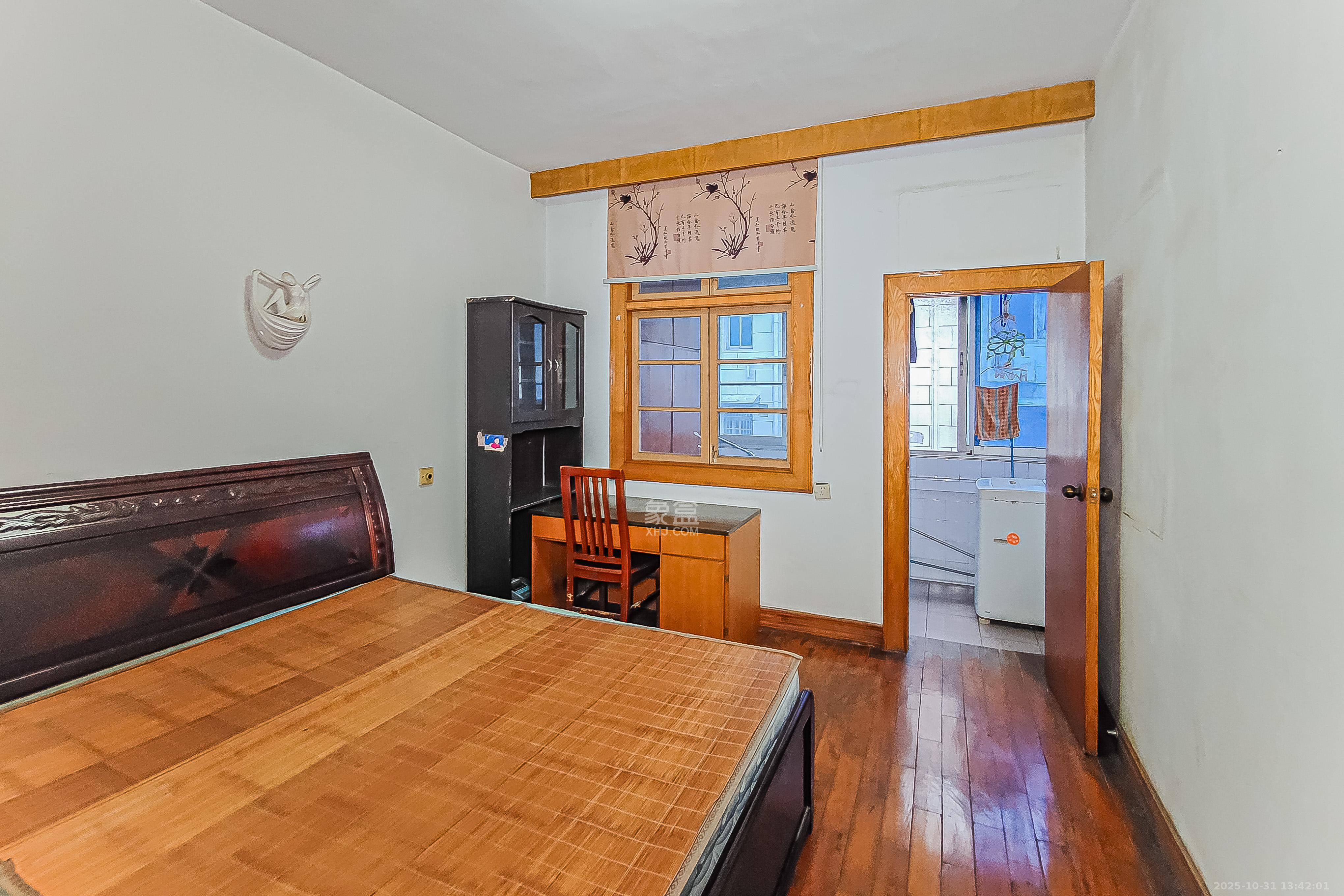 湘农桥社区  3室1厅1卫    80.0万卧室