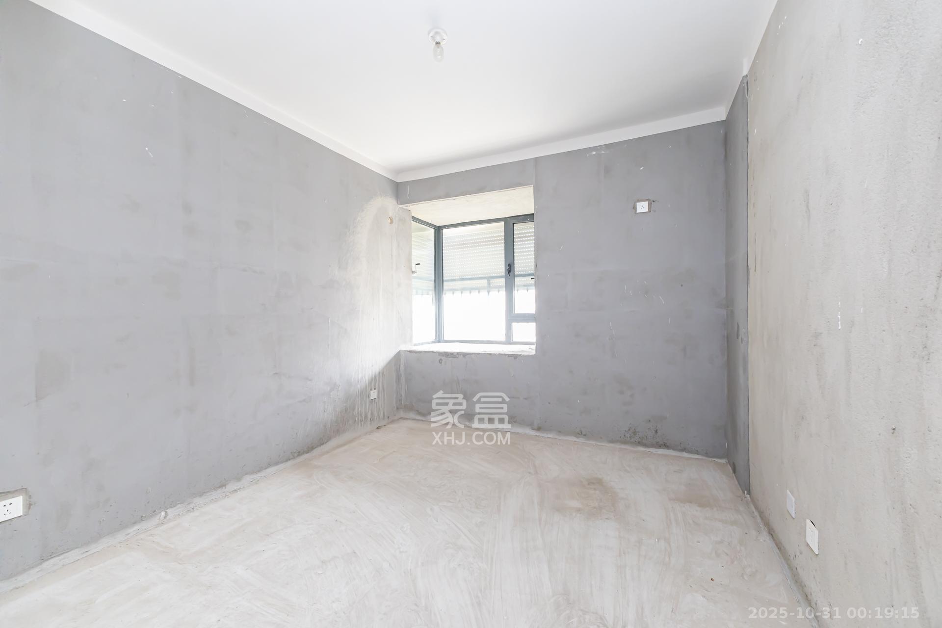 明发阅江悦府 2室2厅1卫 63.0万 明发阅江悦府 2室2厅1卫 63.0万卧室