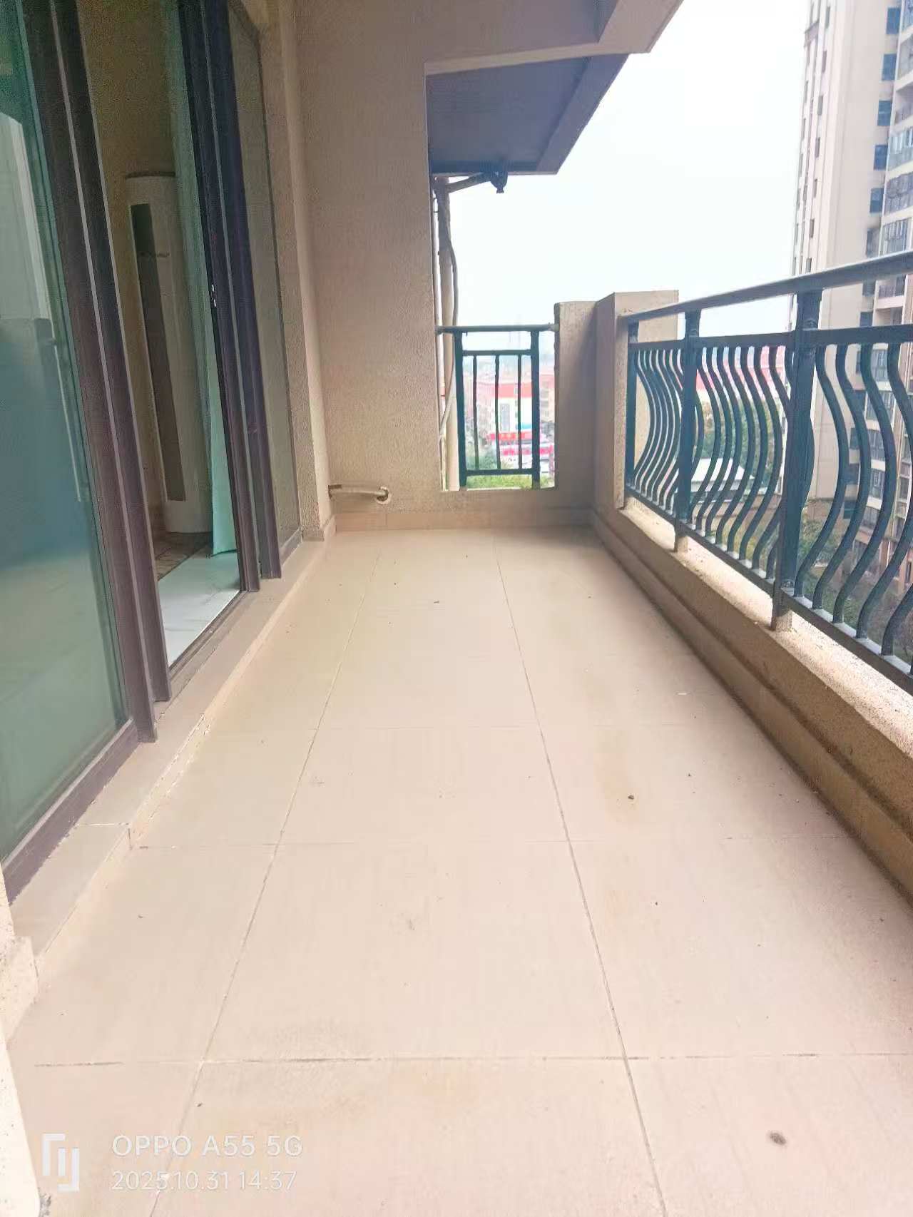 碧桂园 4室2厅2卫 2600.0元/月 碧桂园 4室2厅2卫 2600.0元/月室内图