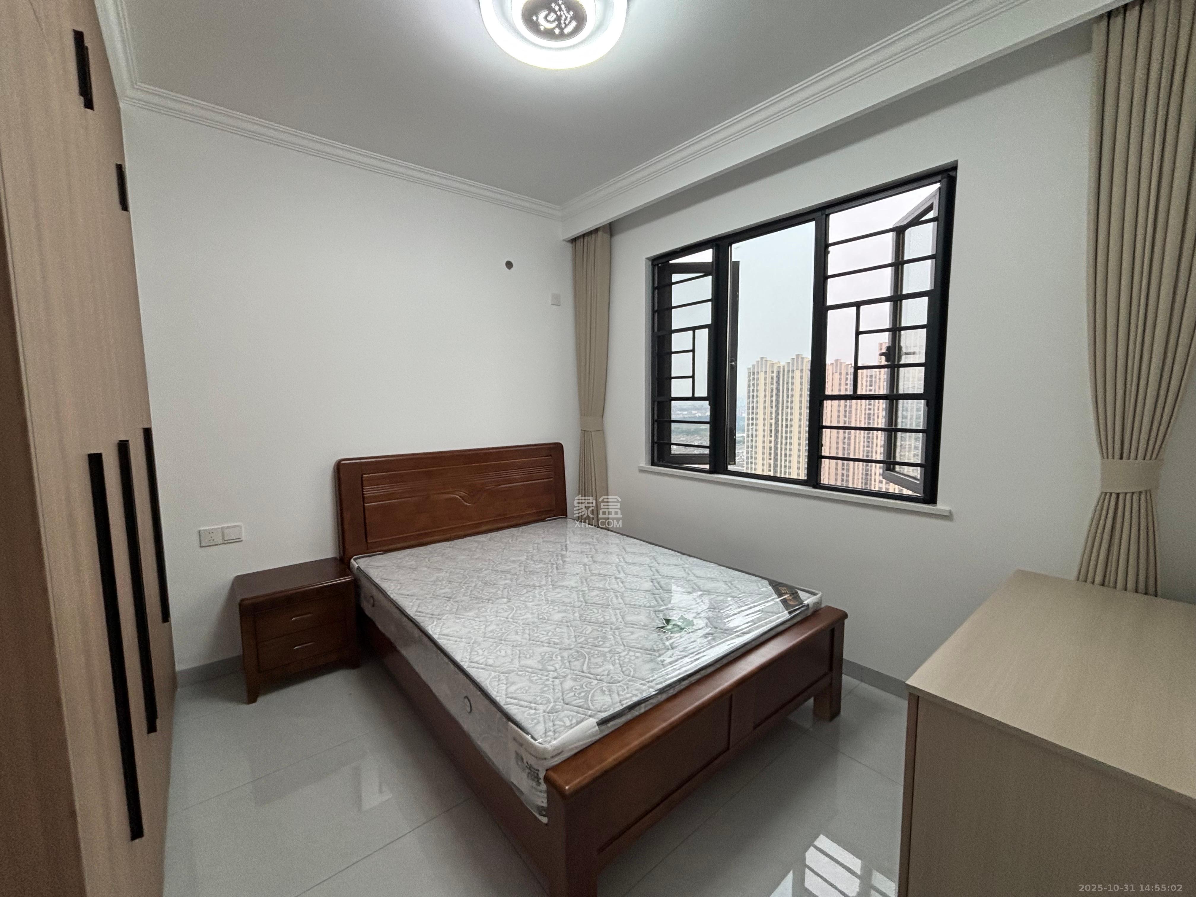 望远嘉苑  2室1厅1卫    2400.0元/月室内图