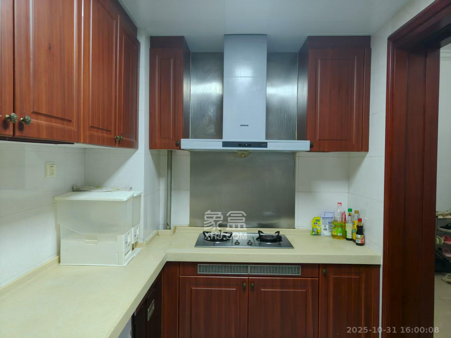 恒大绿洲  3室2厅2卫    2500.0元/月 恒大绿洲  3室2厅2卫    2500.0元/月