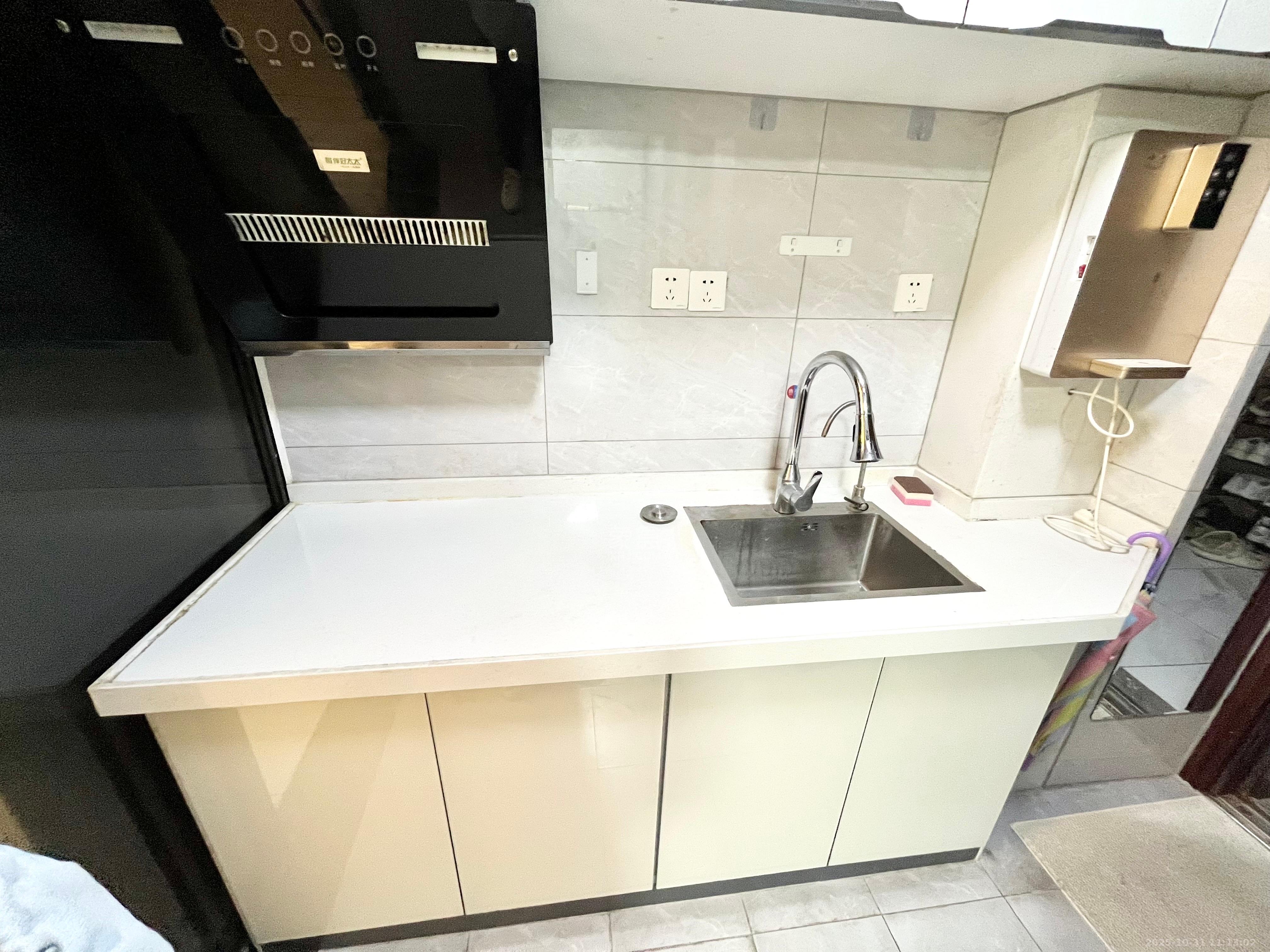 润和国际广场  1室1厅1卫    1800.0元/月室内图