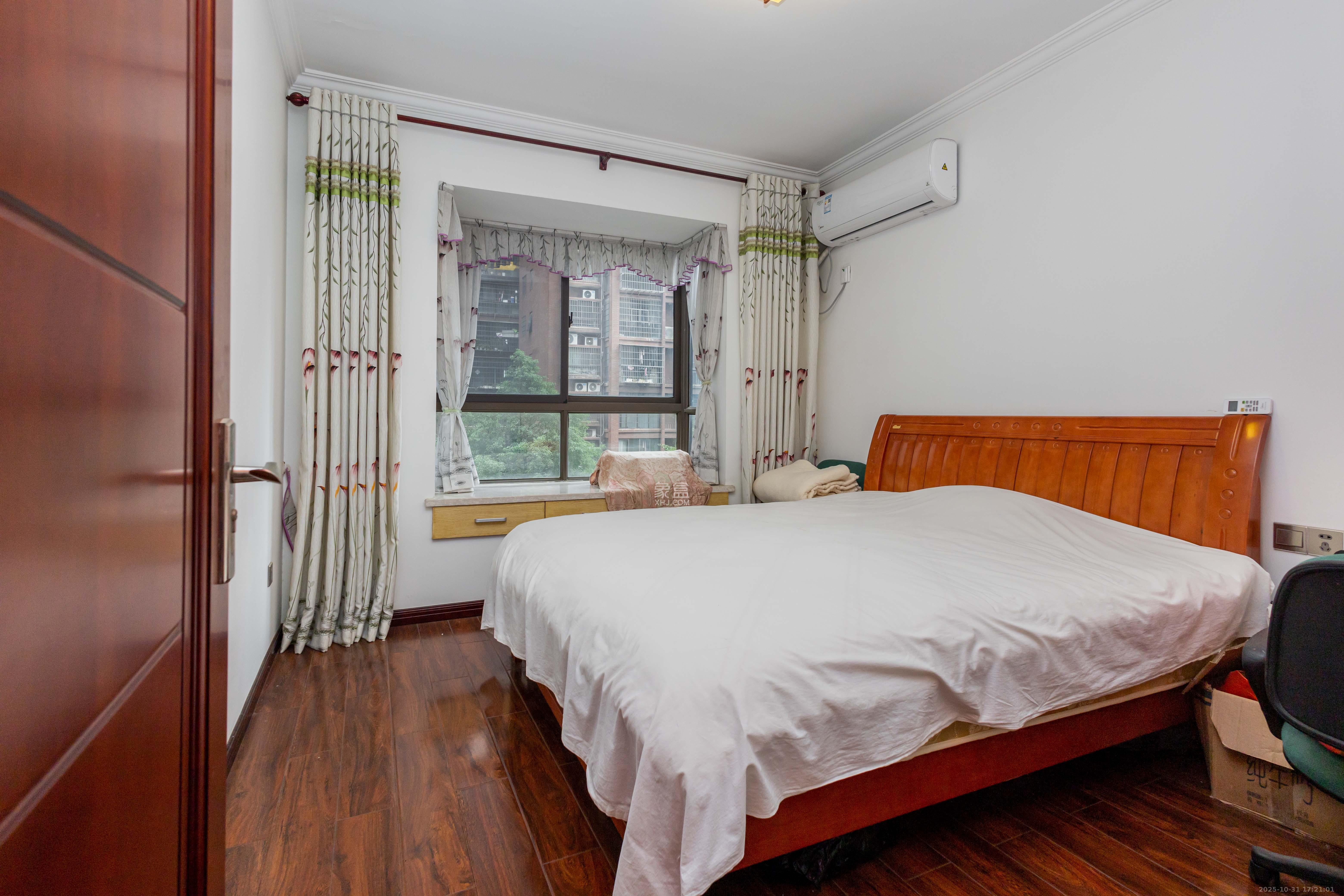 方略潇邦  3室2厅2卫    66.8万卧室