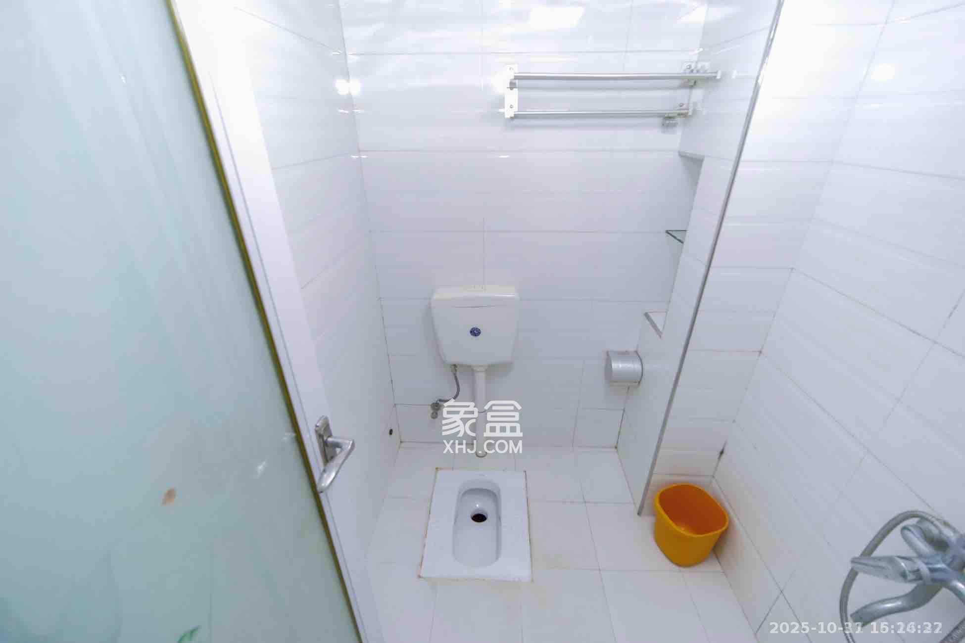 亚商国际  1室1厅1卫    1800.0元/月室内图