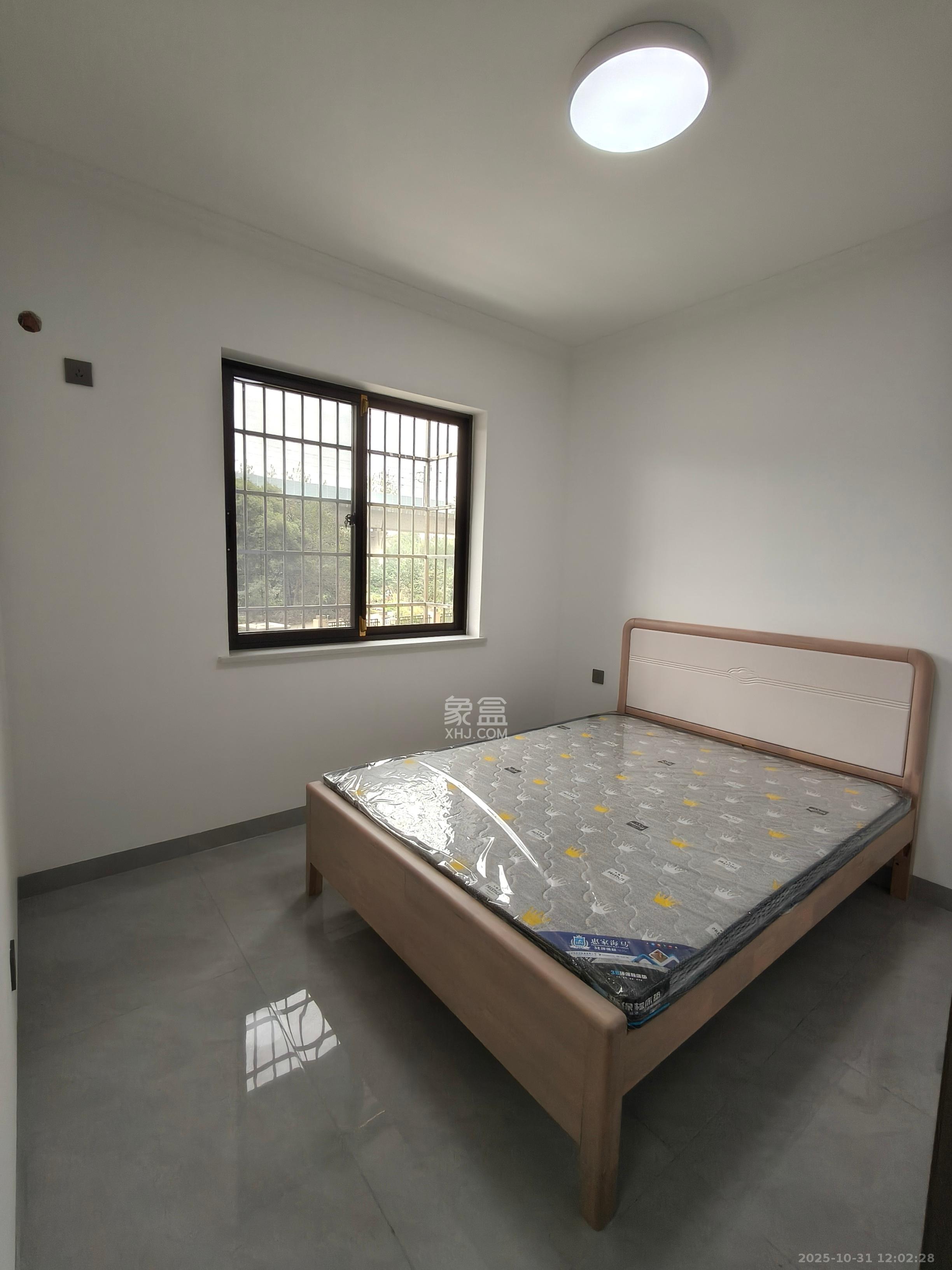 和景家园一期  2室2厅1卫    1850.0元/月室内图