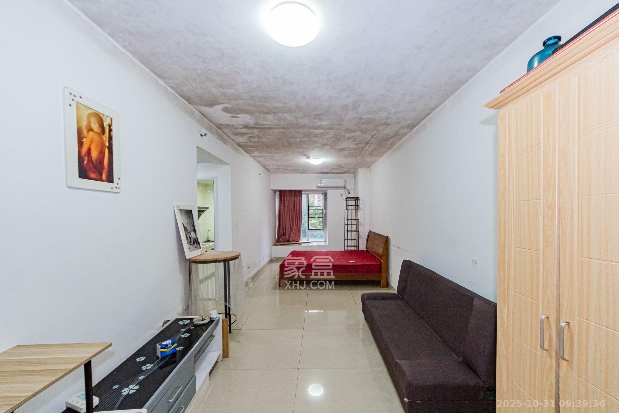 北辰三角洲E3区  1室1厅1卫    2000.0元/月