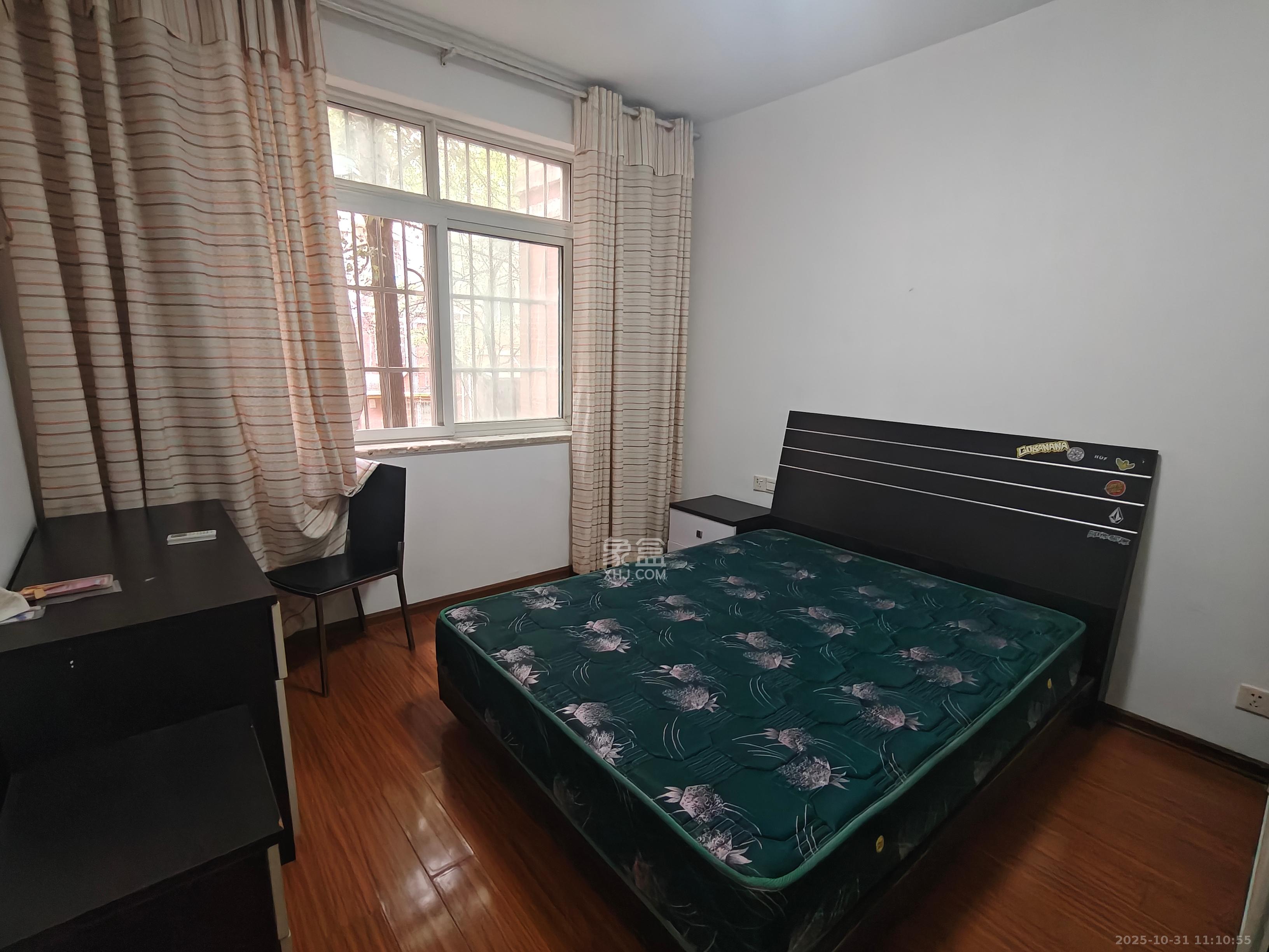 鄱阳小区 1室0厅0卫 1600.0元/月 鄱阳小区 1室0厅0卫 1600.0元/月室内图