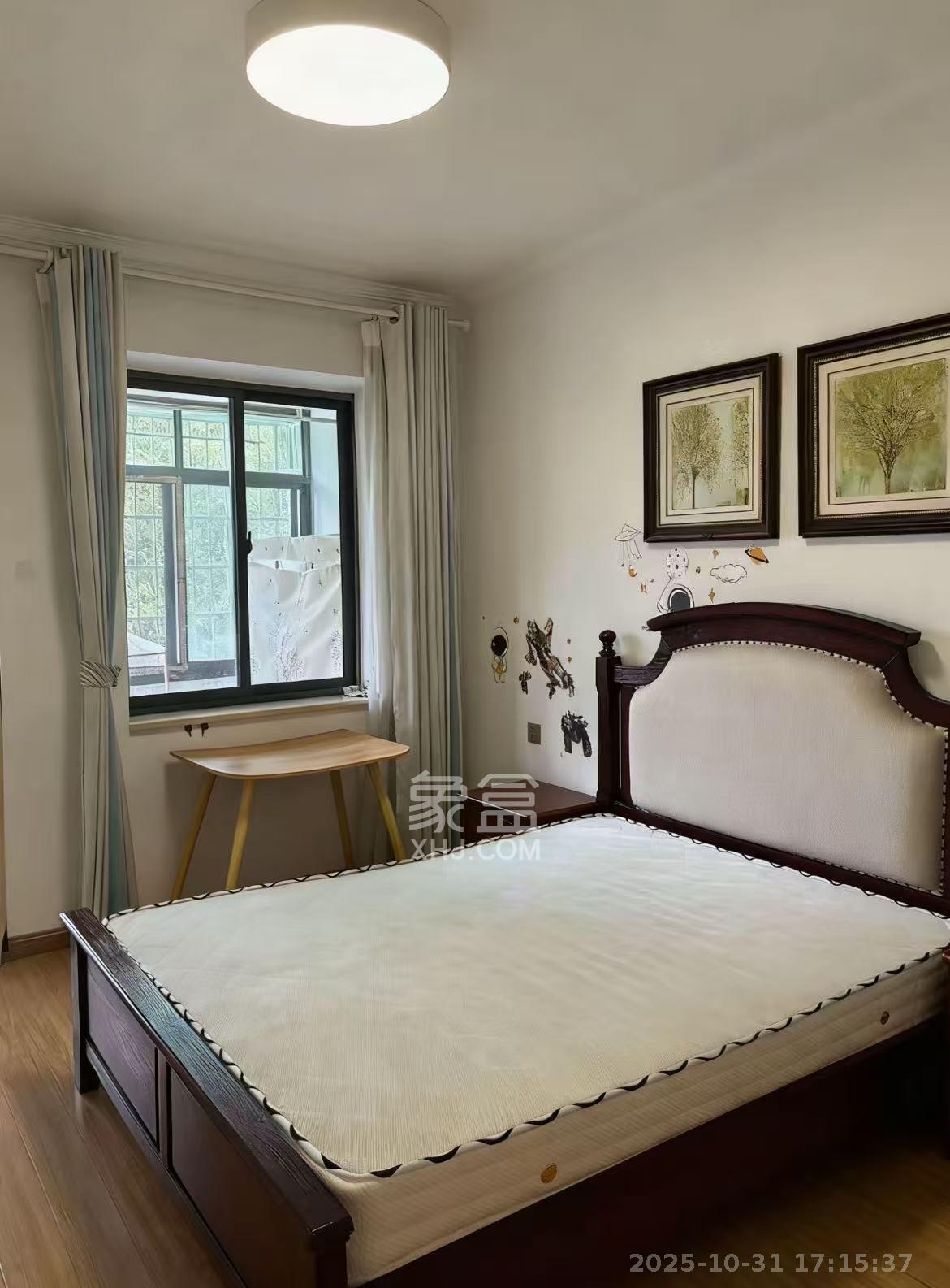 赤岗小区（一二三片）  3室1厅1卫    2400.0元/月室内图