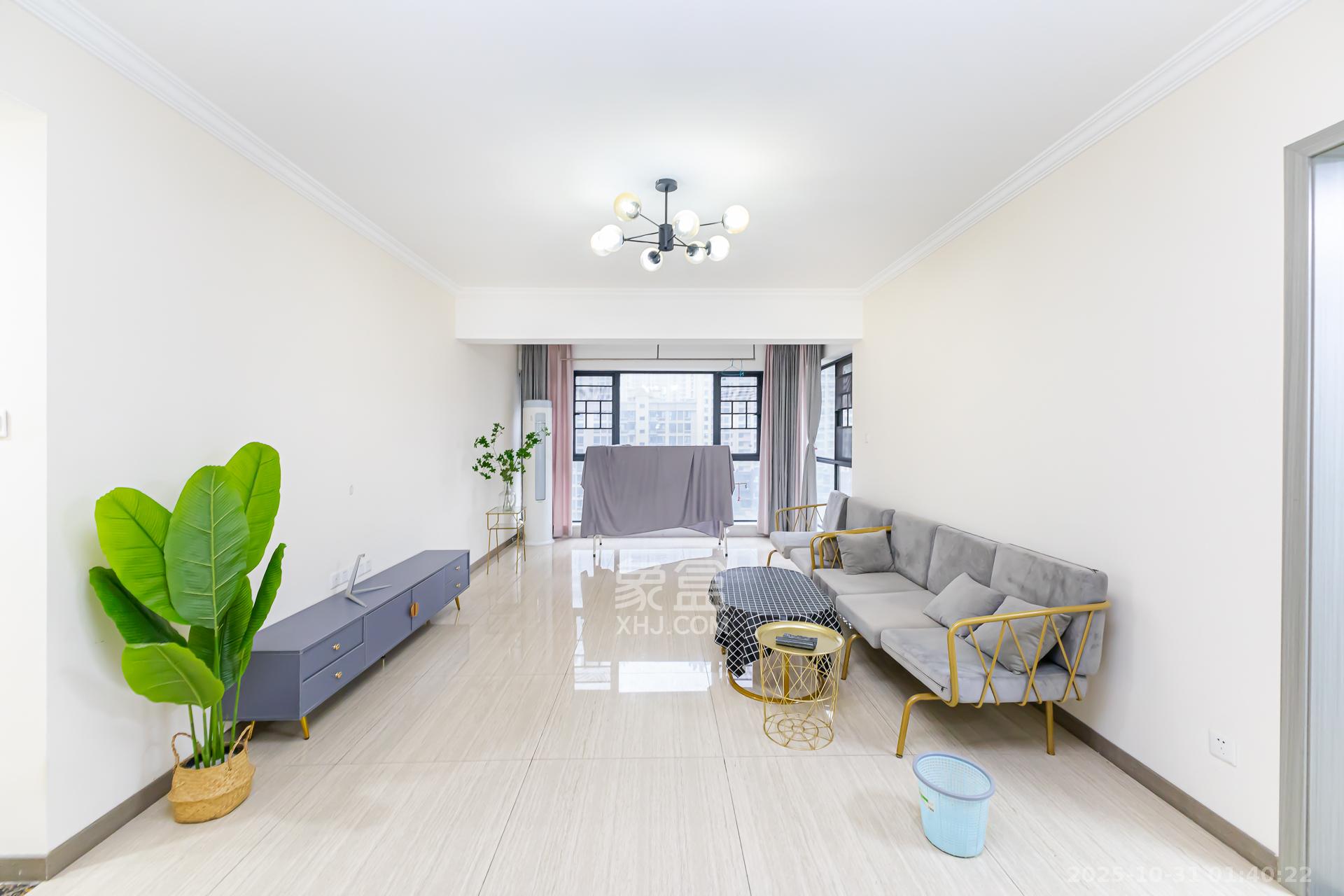 勤诚达境界城  4室2厅2卫    123.0万