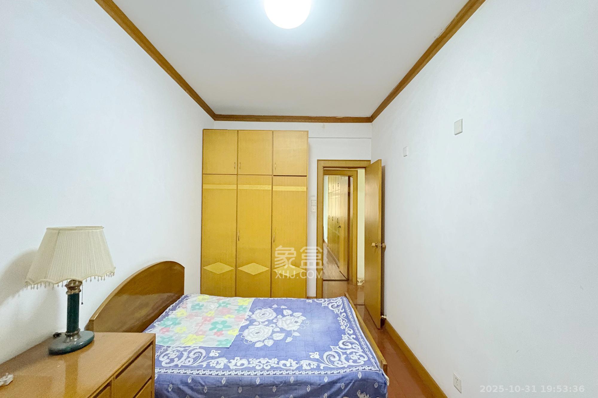 长沙晚报宿舍、晚报大厦  3室2厅2卫    106.0万卧室