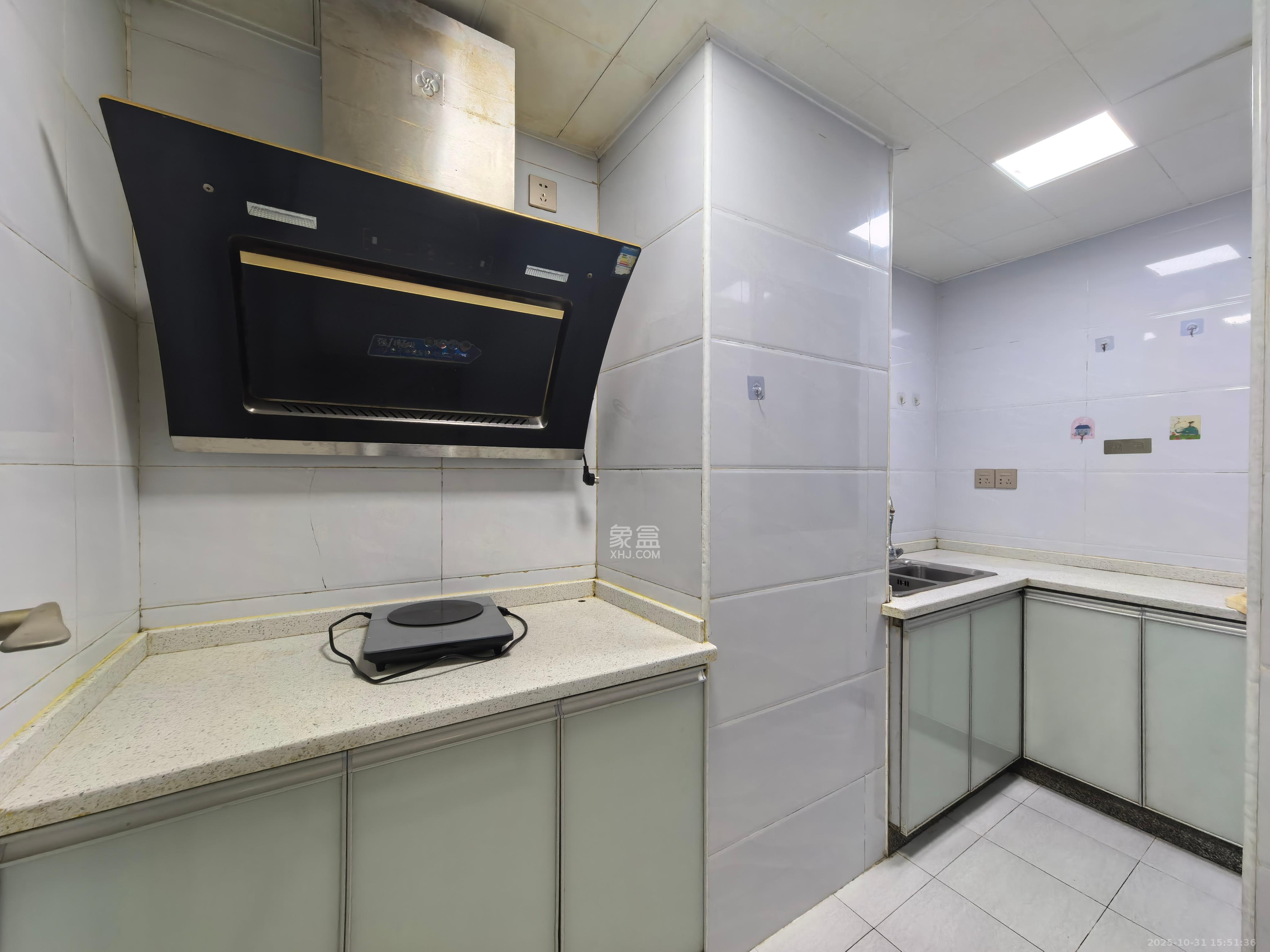 东岸梅园小区 2室2厅1卫 1800.0元/月 东岸梅园小区 2室2厅1卫 1800.0元/月室内图