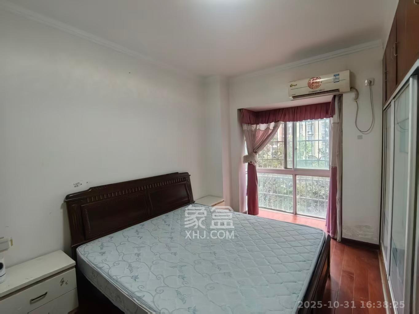 圣力华苑  3室2厅2卫    1700.0元/月室内图