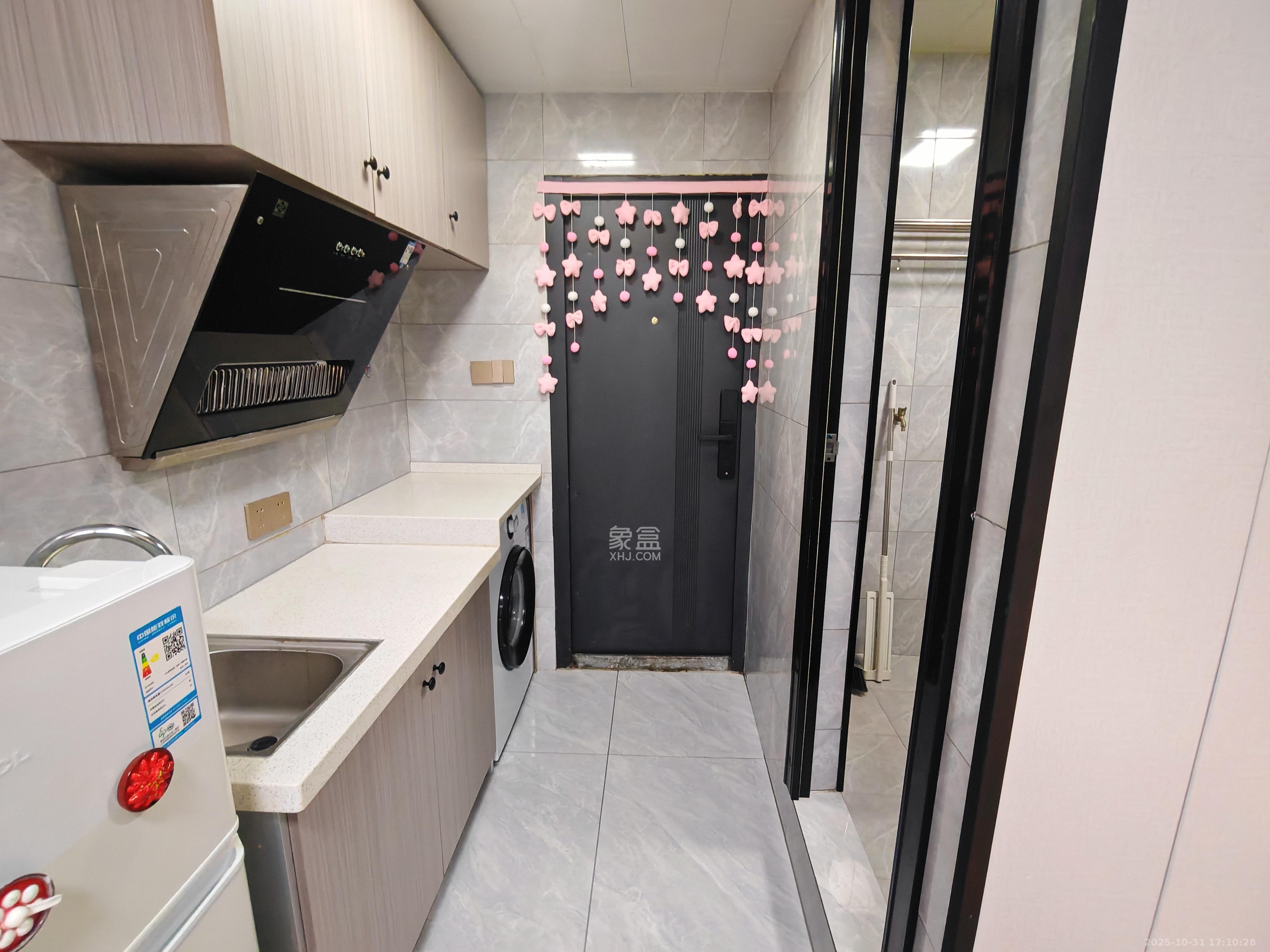 碧桂园印象 1室1厅1卫 1300.0元/月 碧桂园印象 1室1厅1卫 1300.0元/月室内图