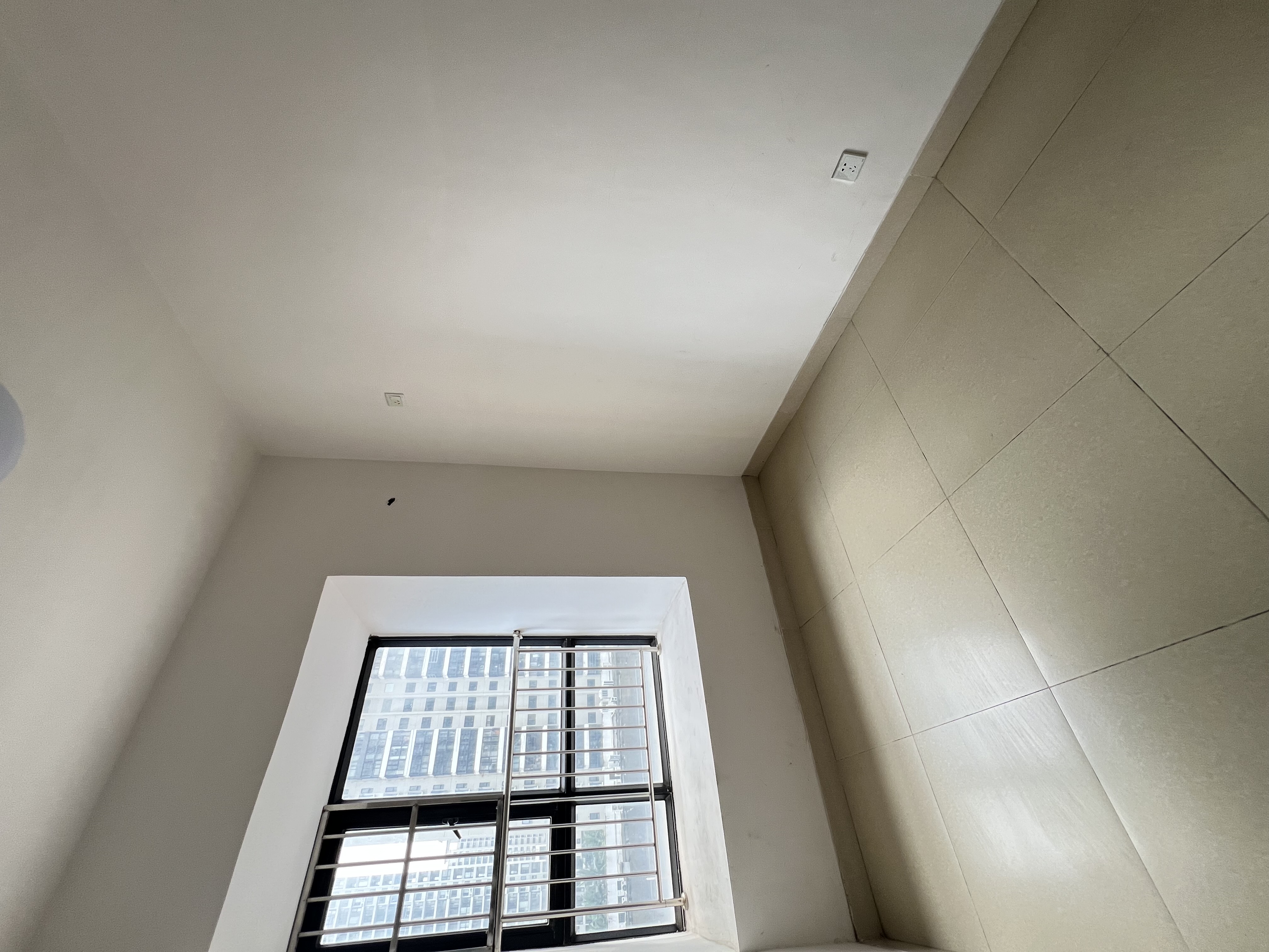 盛贤景都  1室0厅0卫    2100.0元/月 盛贤景都  1室0厅0卫    2100.0元/月室内图