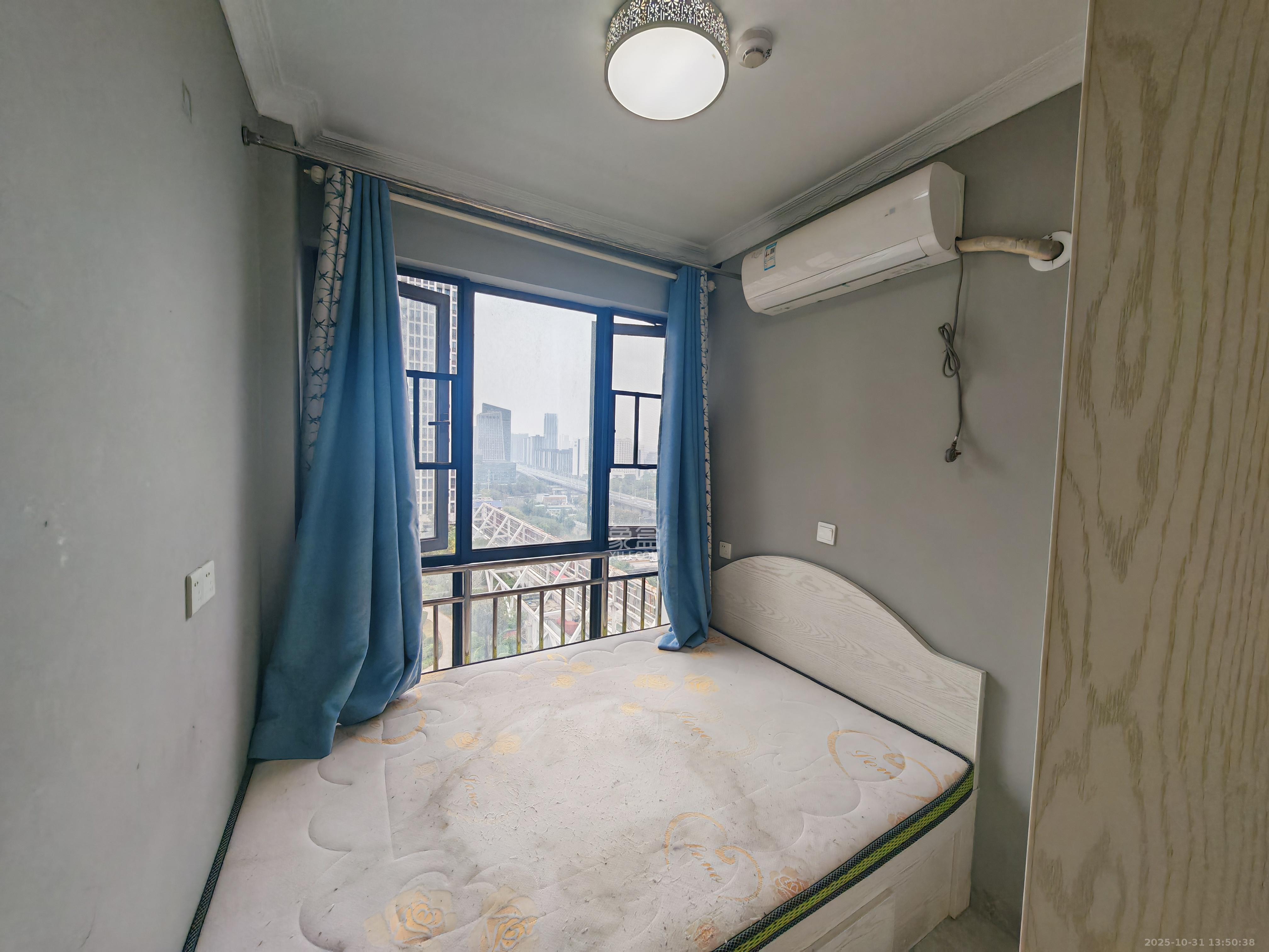 欧亚达国际广场  2室1厅1卫    2200.0元/月室内图