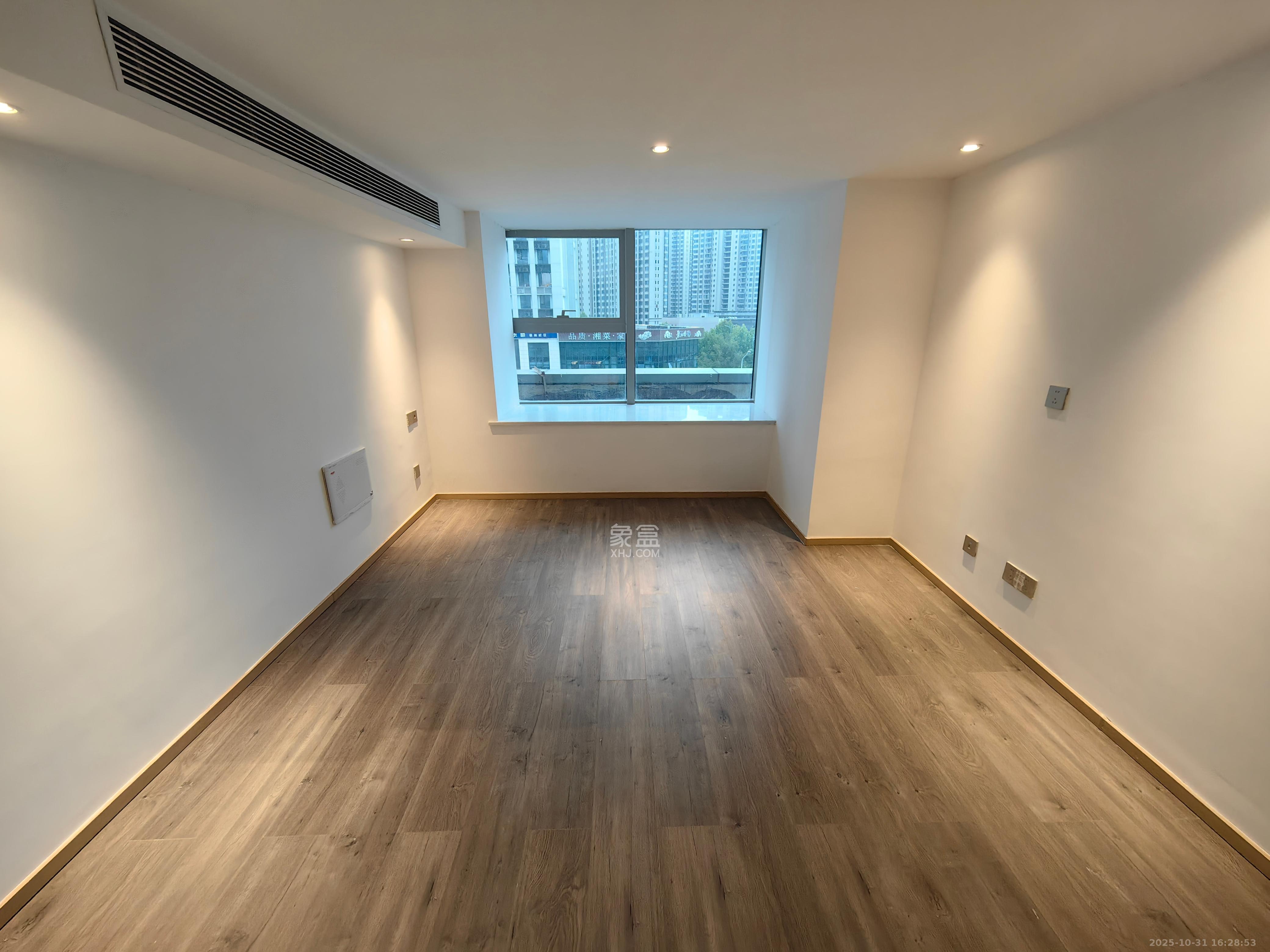 正荣梅溪紫阙台  2室1厅1卫    1500.0元/月 正荣梅溪紫阙台  2室1厅1卫    1500.0元/月室内图