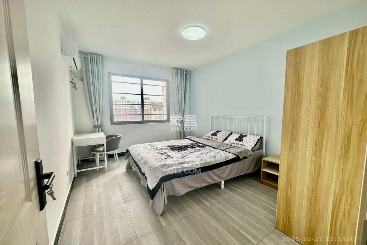 汇景豪庭 3室1厅1卫 2800.0元/月 汇景豪庭 3室1厅1卫 2800.0元/月室内图