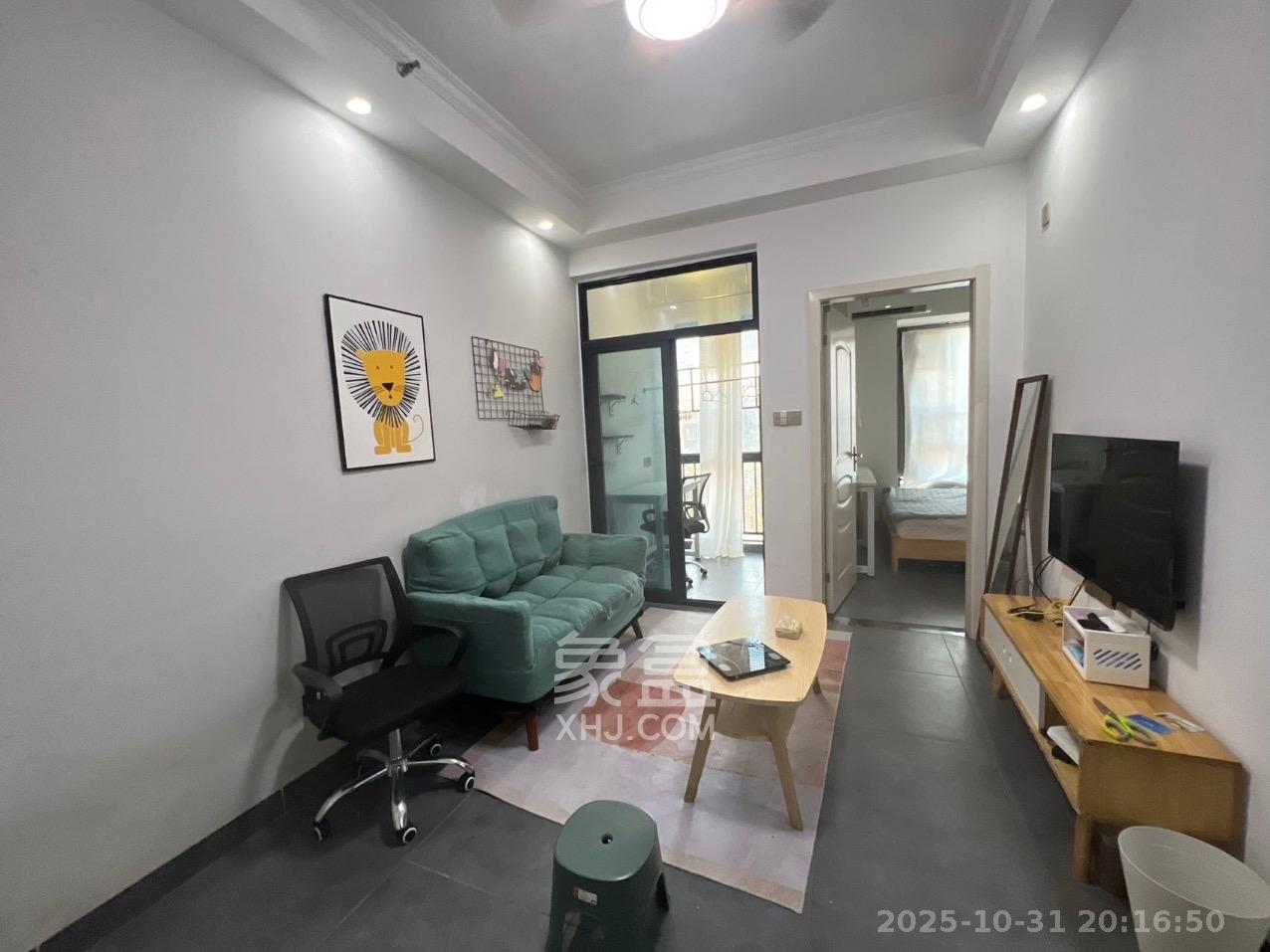 荣悦台  1室1厅1卫    2500.0元/月 荣悦台  1室1厅1卫    2500.0元/月