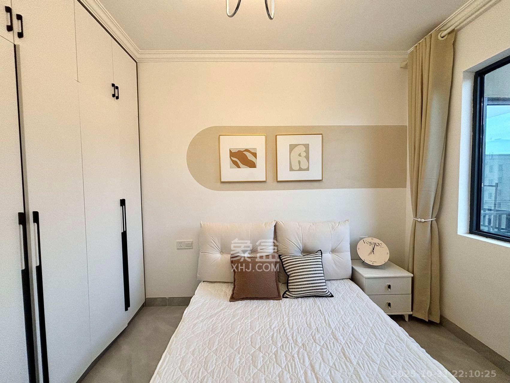 澳海月亮湾  3室2厅1卫    2200.0元/月 澳海月亮湾  3室2厅1卫    2200.0元/月室内图