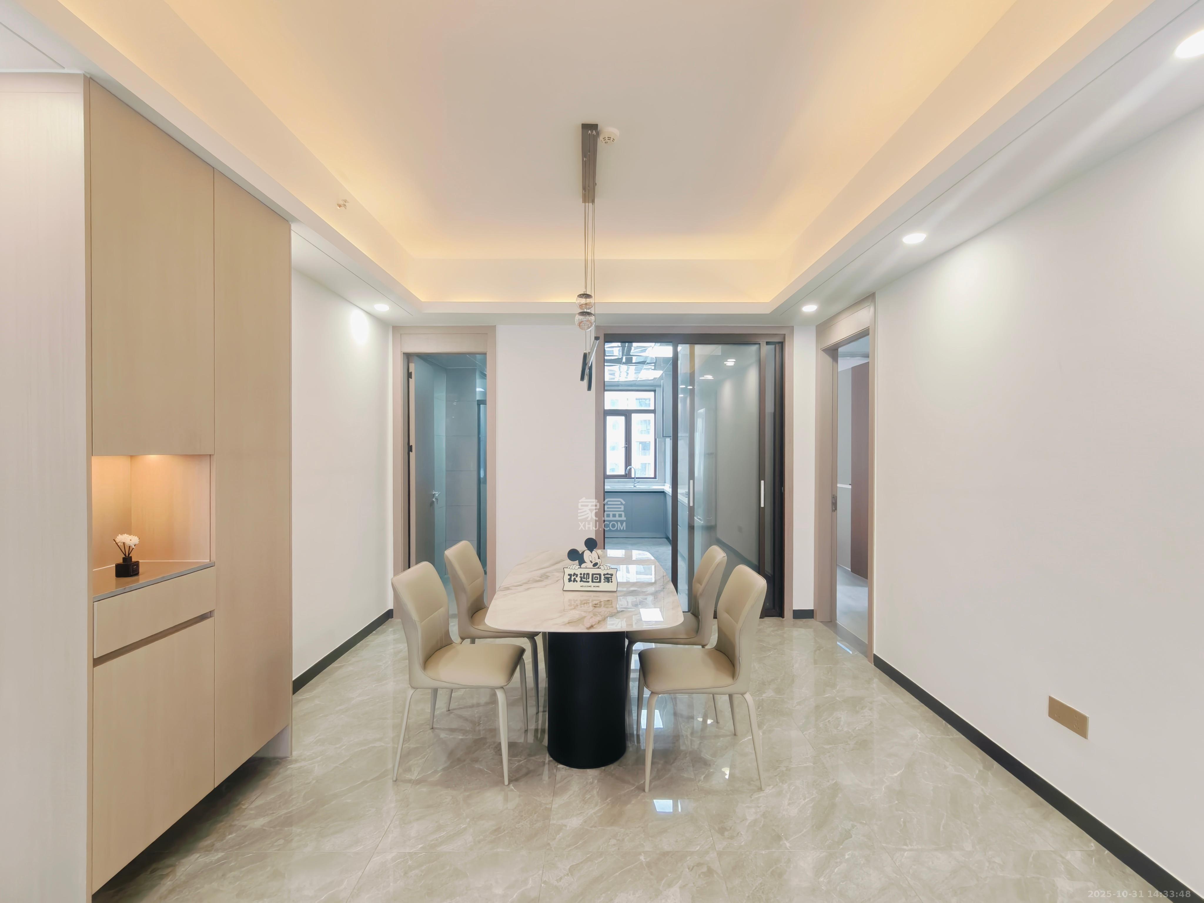 富兴时代御城 4室2厅3卫 9500.0元/月 富兴时代御城 4室2厅3卫 9500.0元/月室内图