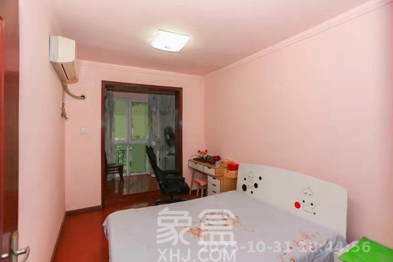 新诚小区  2室2厅1卫    1800.0元/月室内图