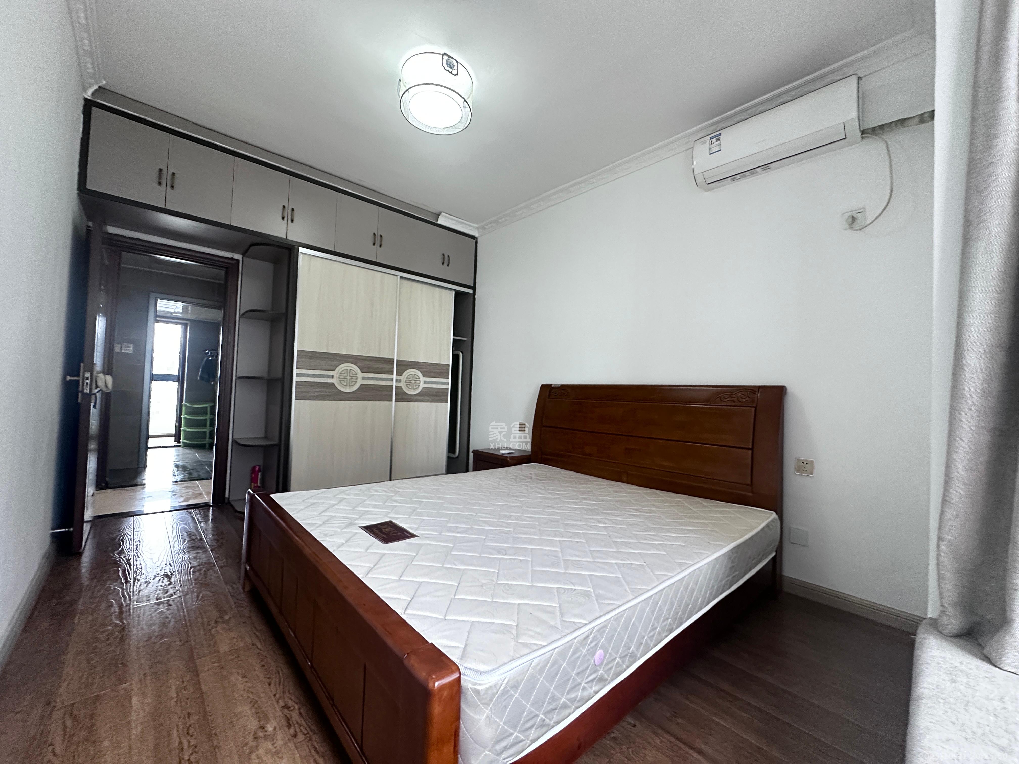 湘江世纪城悦江苑  3室2厅2卫    3000.0元/月 湘江世纪城悦江苑  3室2厅2卫    3000.0元/月室内图