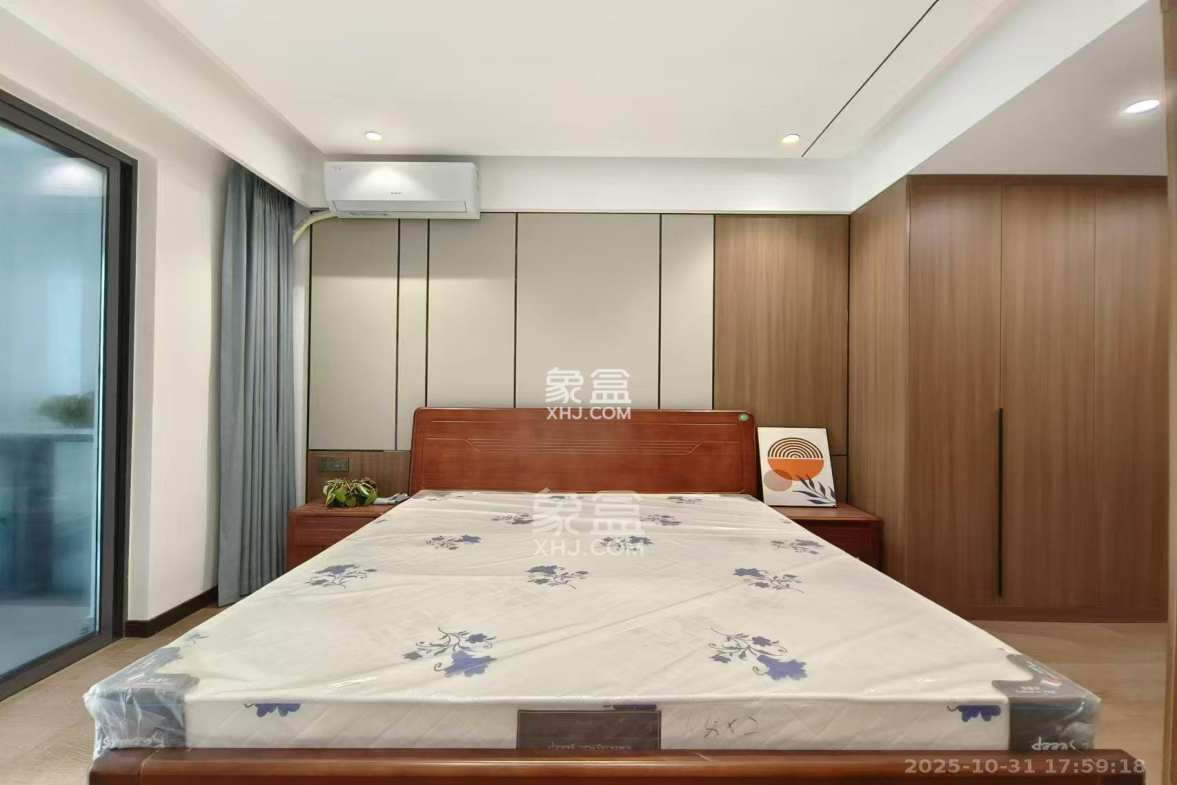 卓越中寰 4室2厅2卫 4800.0元/月 卓越中寰 4室2厅2卫 4800.0元/月室内图