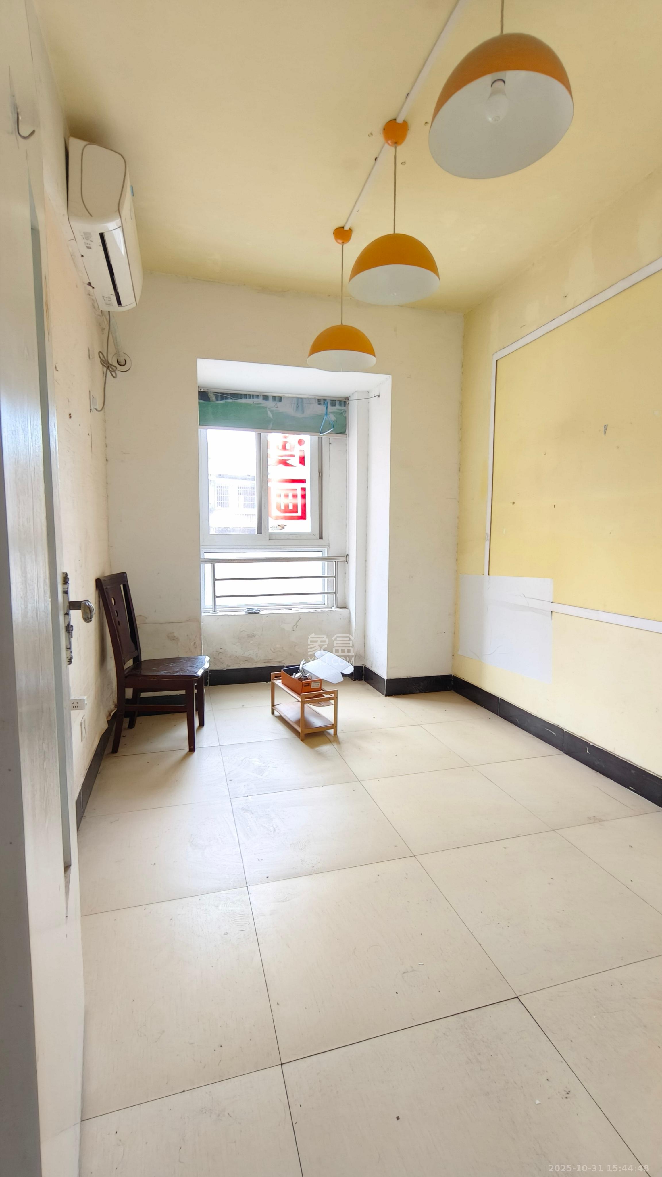 星蓝湾 3室2厅1卫 2500.0元/月 星蓝湾 3室2厅1卫 2500.0元/月室内图