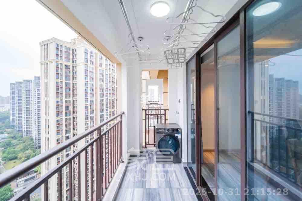 臻园  4室1厅1卫    4000.0元/月室内图