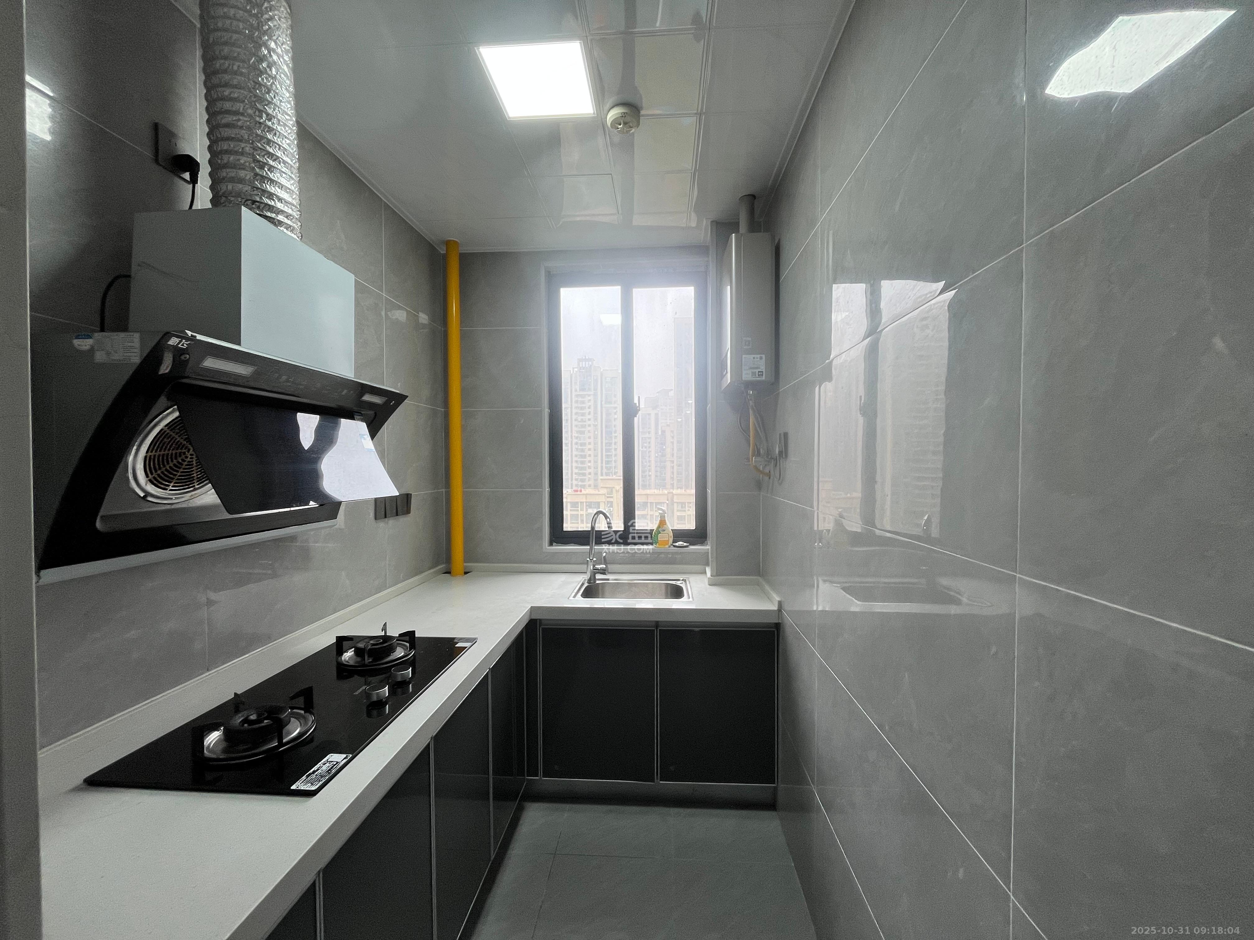 明发阅江悦府  3室2厅2卫    2300.0元/月 明发阅江悦府  3室2厅2卫    2300.0元/月室内图