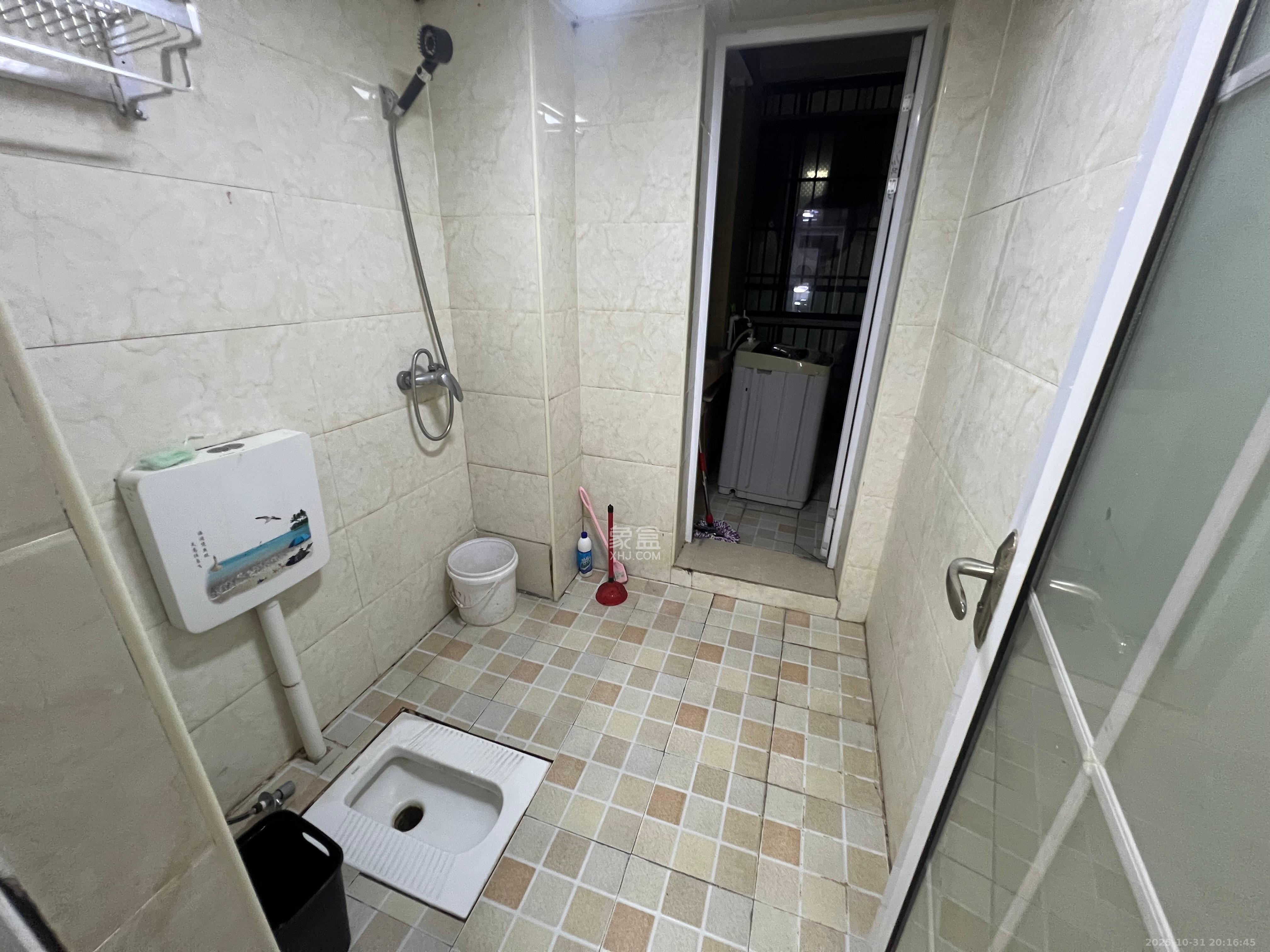 潇湘奥林匹克花园  3室2厅1卫    2400.0元/月室内图