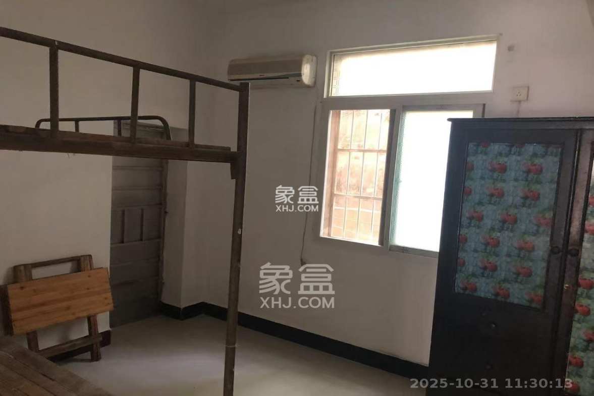 长勘小区 1室1厅1卫 1500.0元/月 长勘小区 1室1厅1卫 1500.0元/月室内图