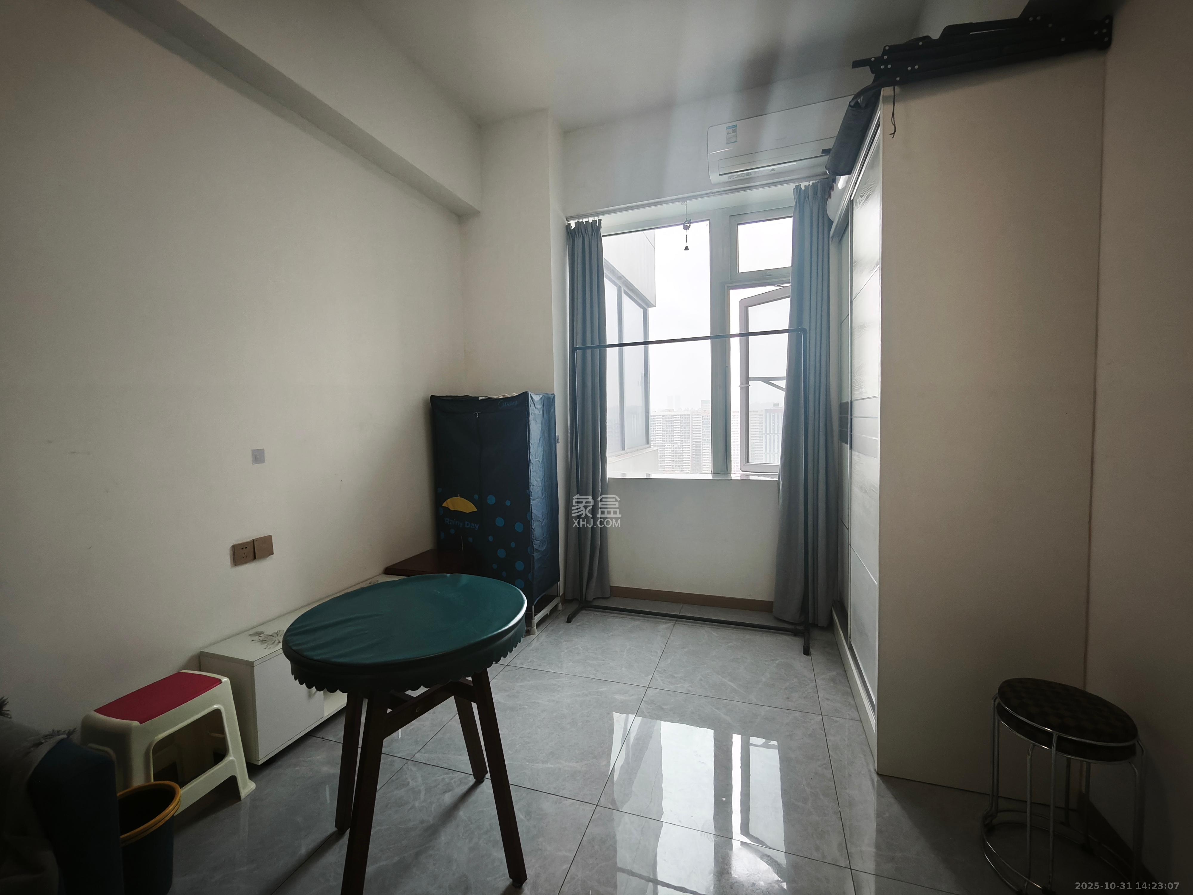 绿地之窗   38.83㎡      1100.0元/月