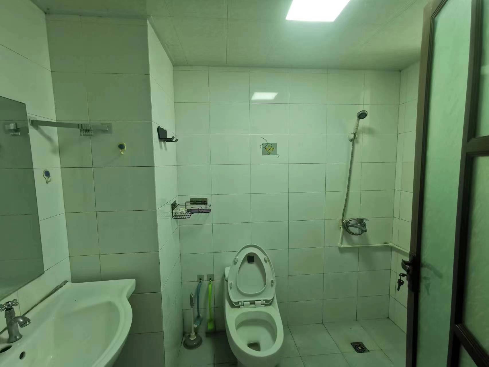 滨海明珠  2室2厅1卫    2200.0元/月室内图