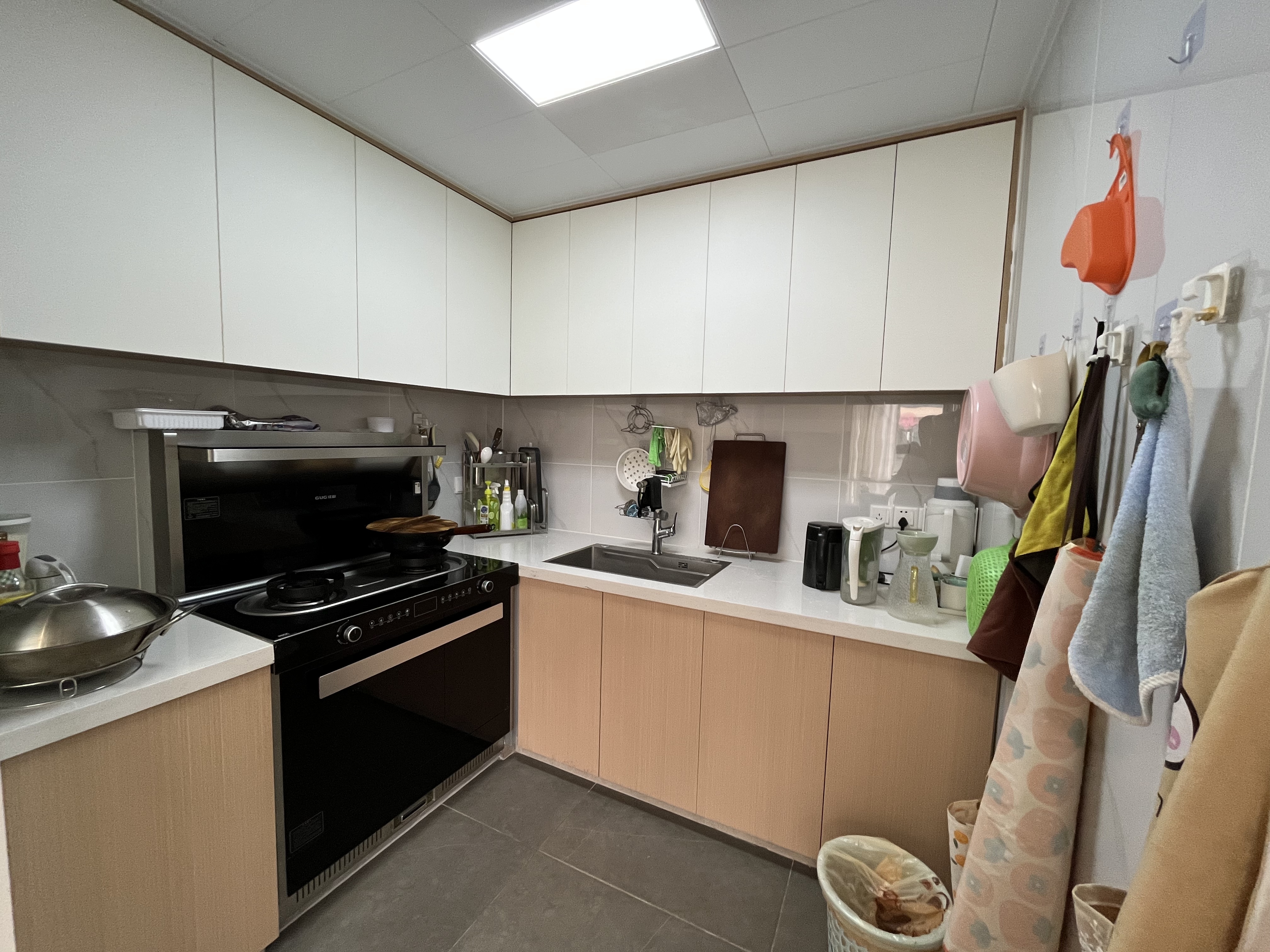 当代尚品苑 1室0厅0卫 182.0万 当代尚品苑 1室0厅0卫 182.0万室内图