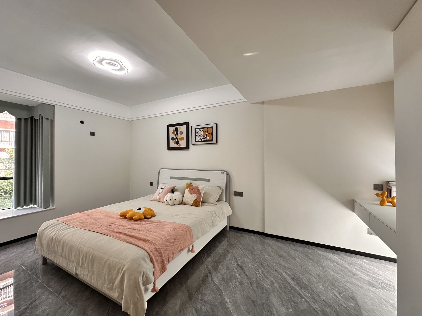 城市风景 4室2厅3卫 99.8万 城市风景 4室2厅3卫 99.8万室内图