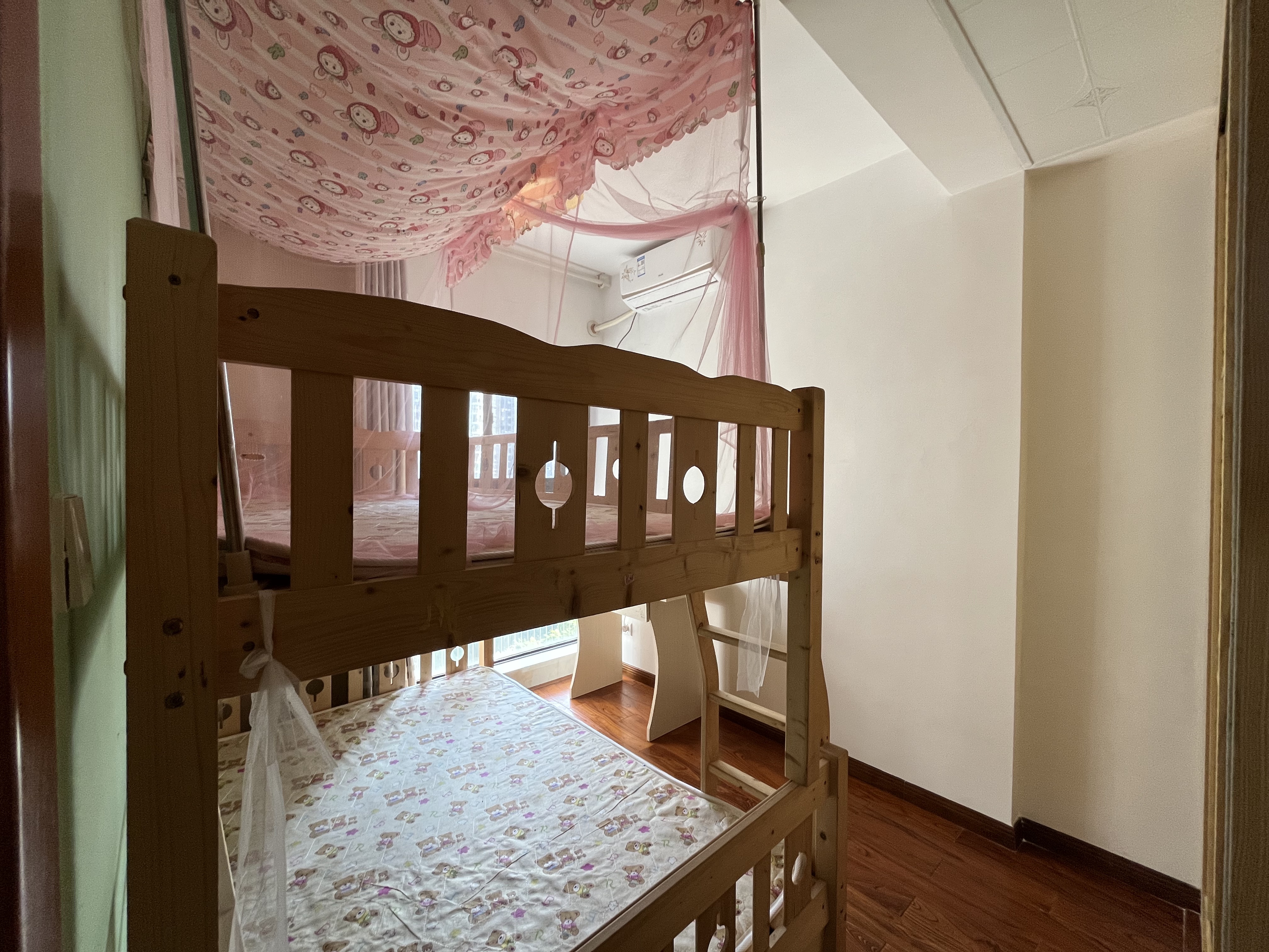 美的城三期  3室2厅1卫    39.8万室内图