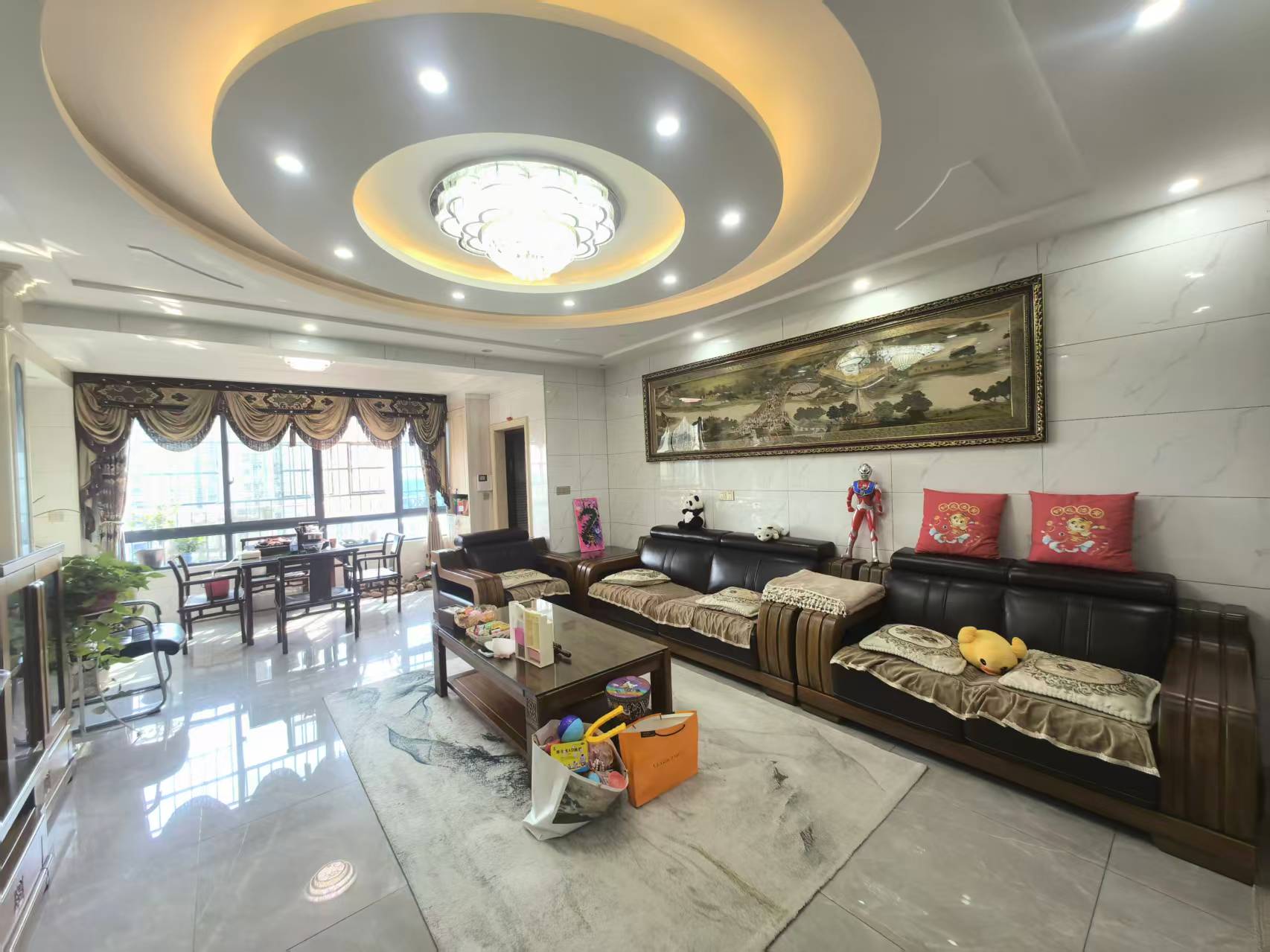 百江花园 3室2厅2卫 79.0万 百江花园 3室2厅2卫 79.0万室内图