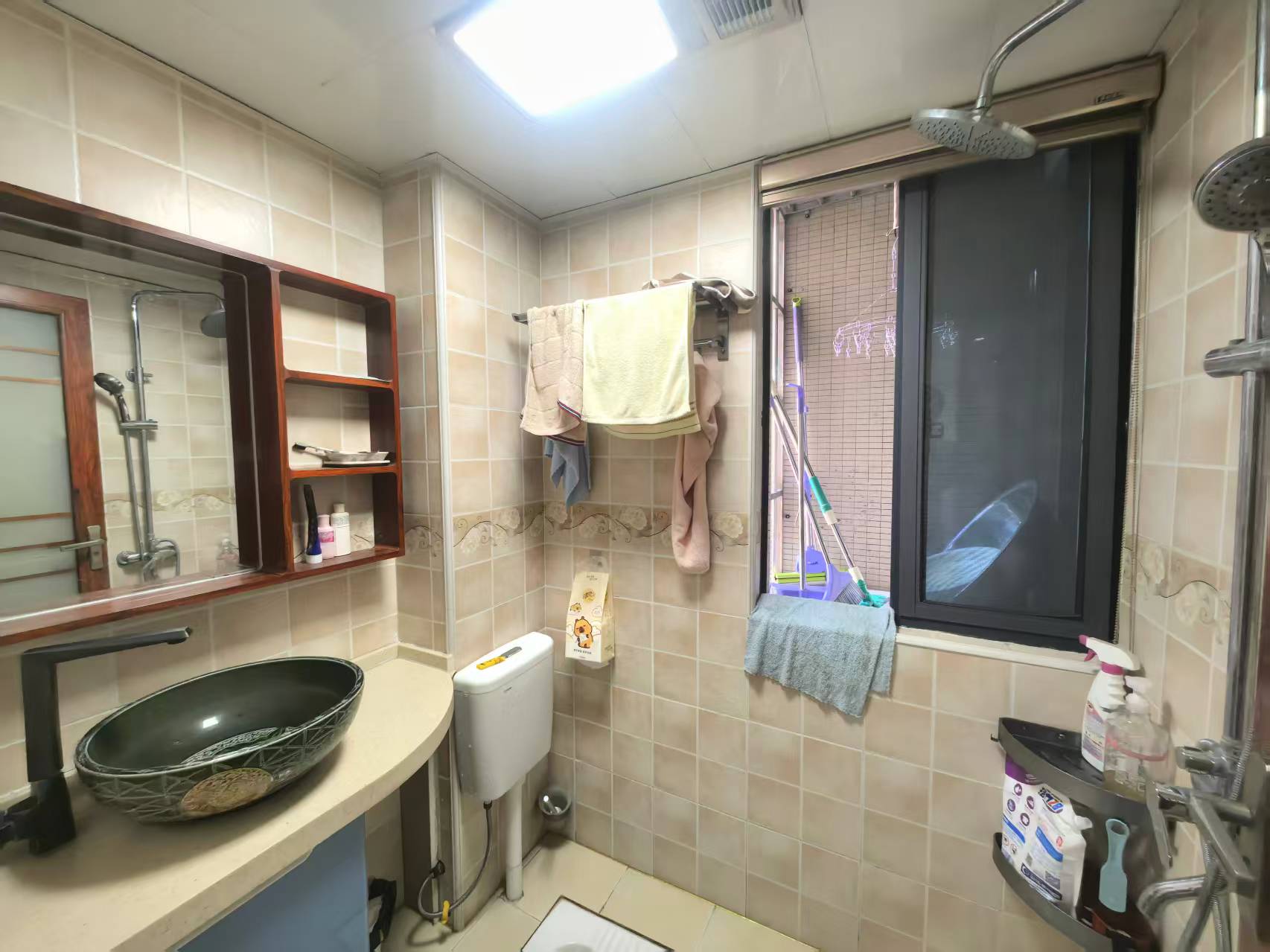 百江花园 3室2厅2卫 79.0万 百江花园 3室2厅2卫 79.0万室内图