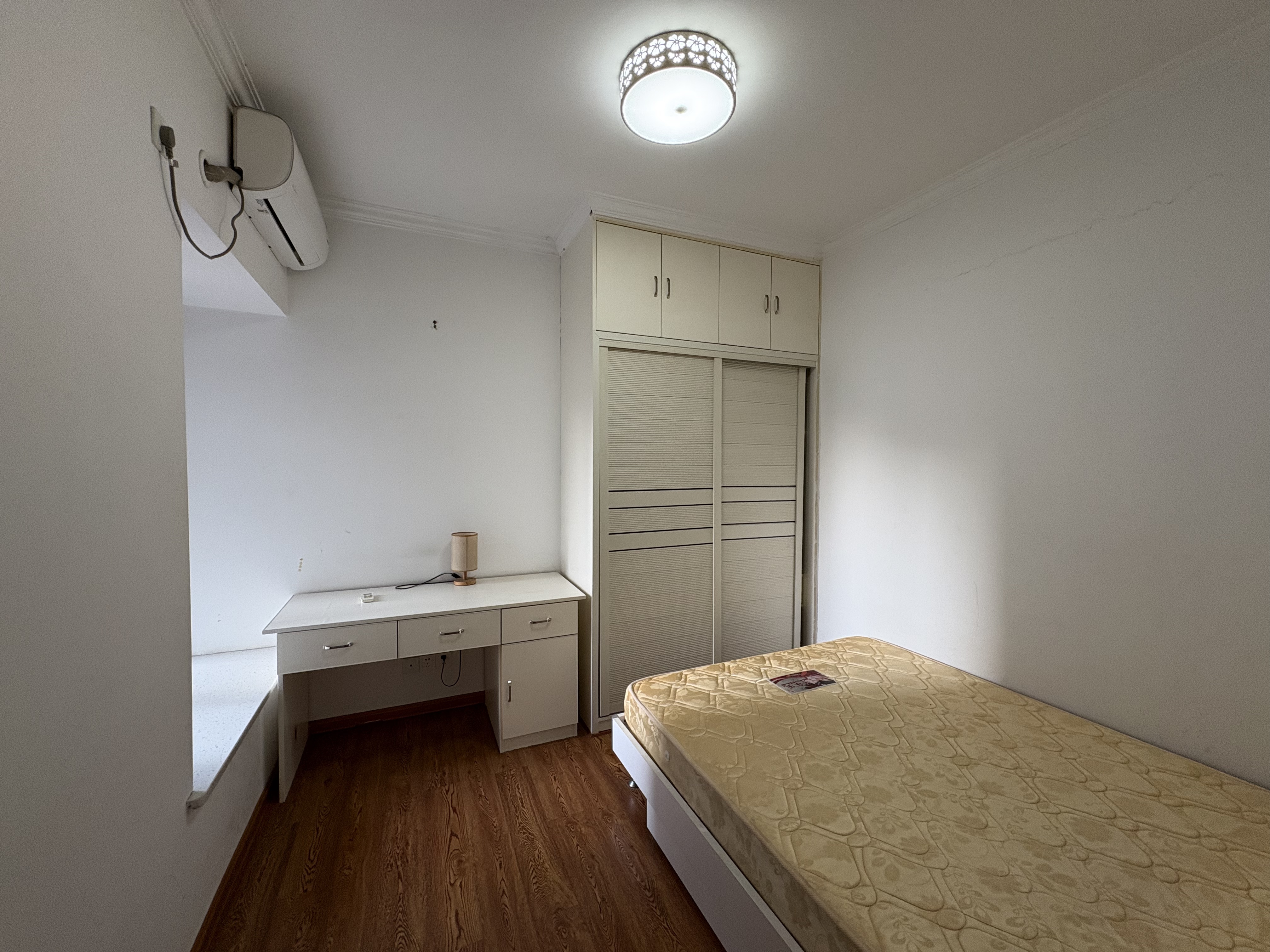 美的城三期 3室2厅1卫 35.0万 美的城三期 3室2厅1卫 35.0万室内图