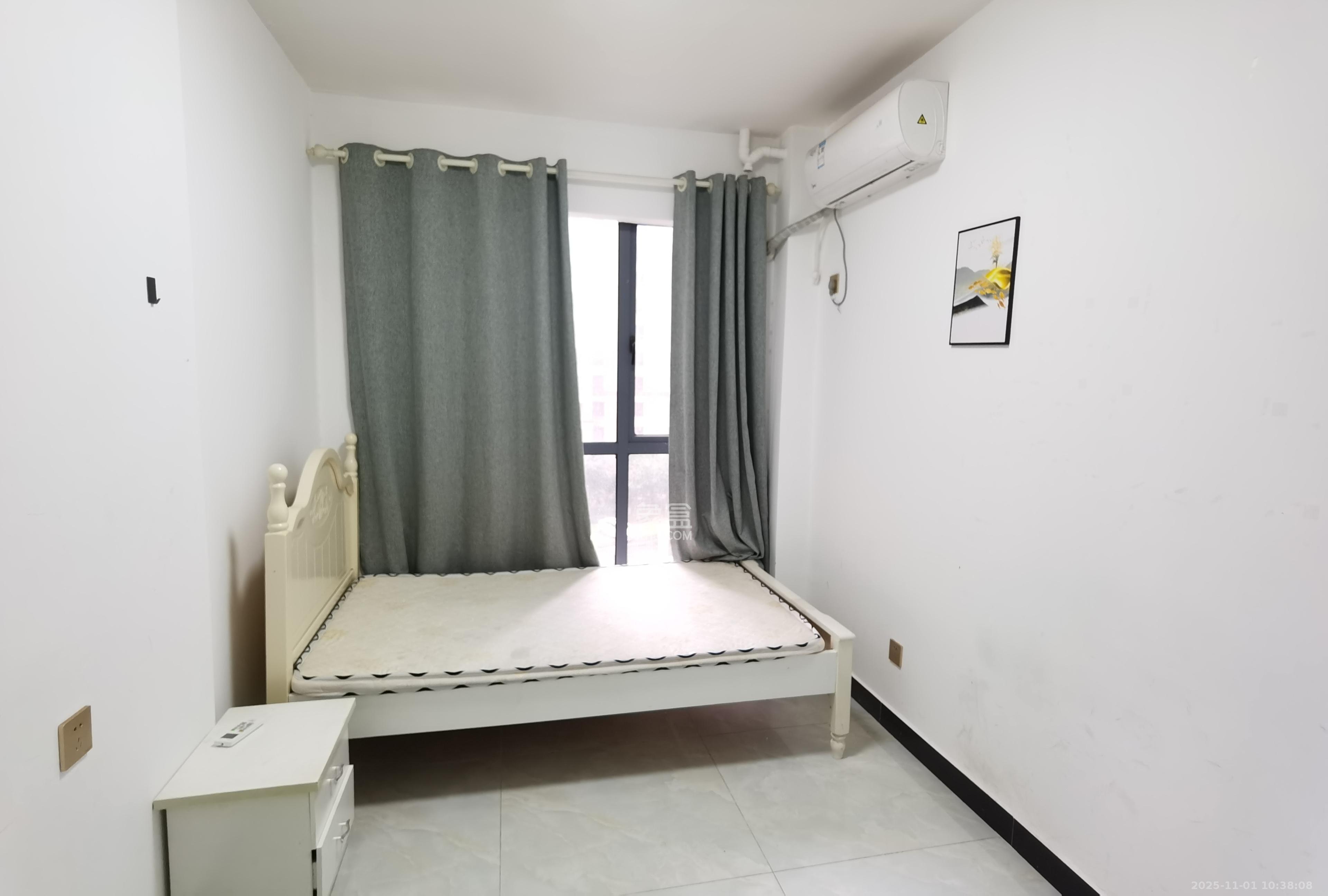 邦盛水岸御园 4室2厅2卫 2600.0元/月 邦盛水岸御园 4室2厅2卫 2600.0元/月室内图