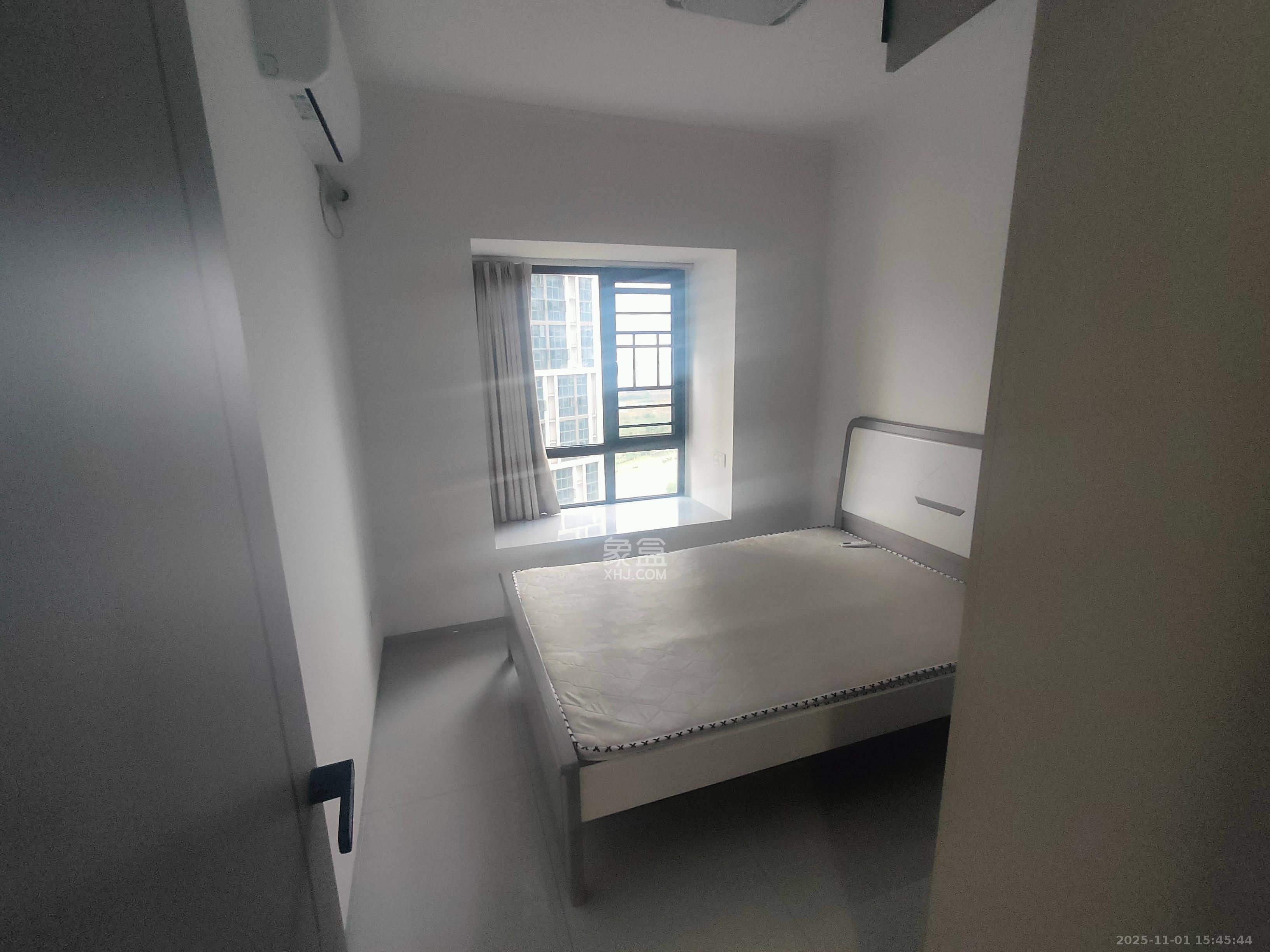 敏捷珑玥府  3室2厅2卫    2500.0元/月室内图