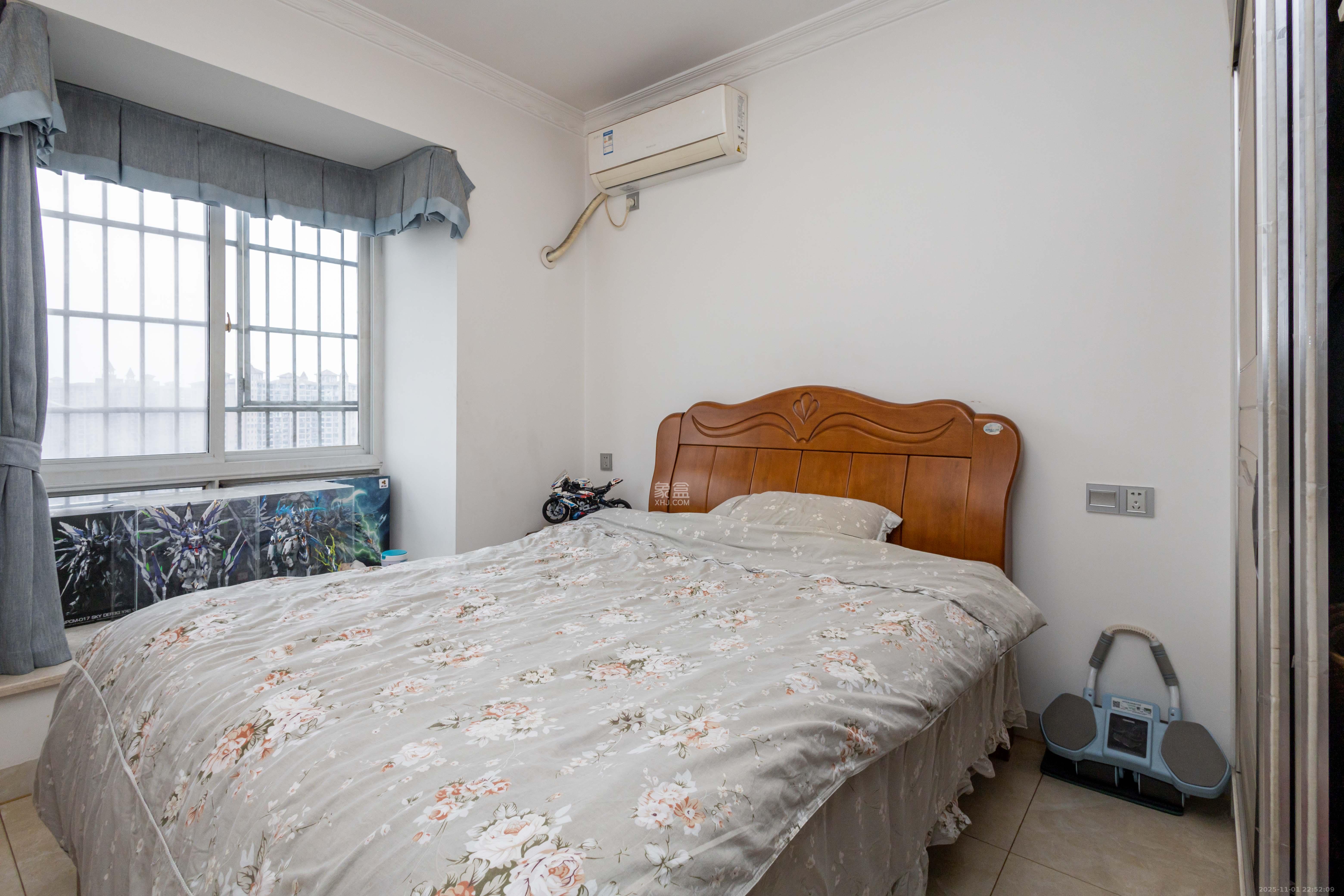 爵士湘 3室2厅2卫 82.8万 爵士湘 3室2厅2卫 82.8万卧室