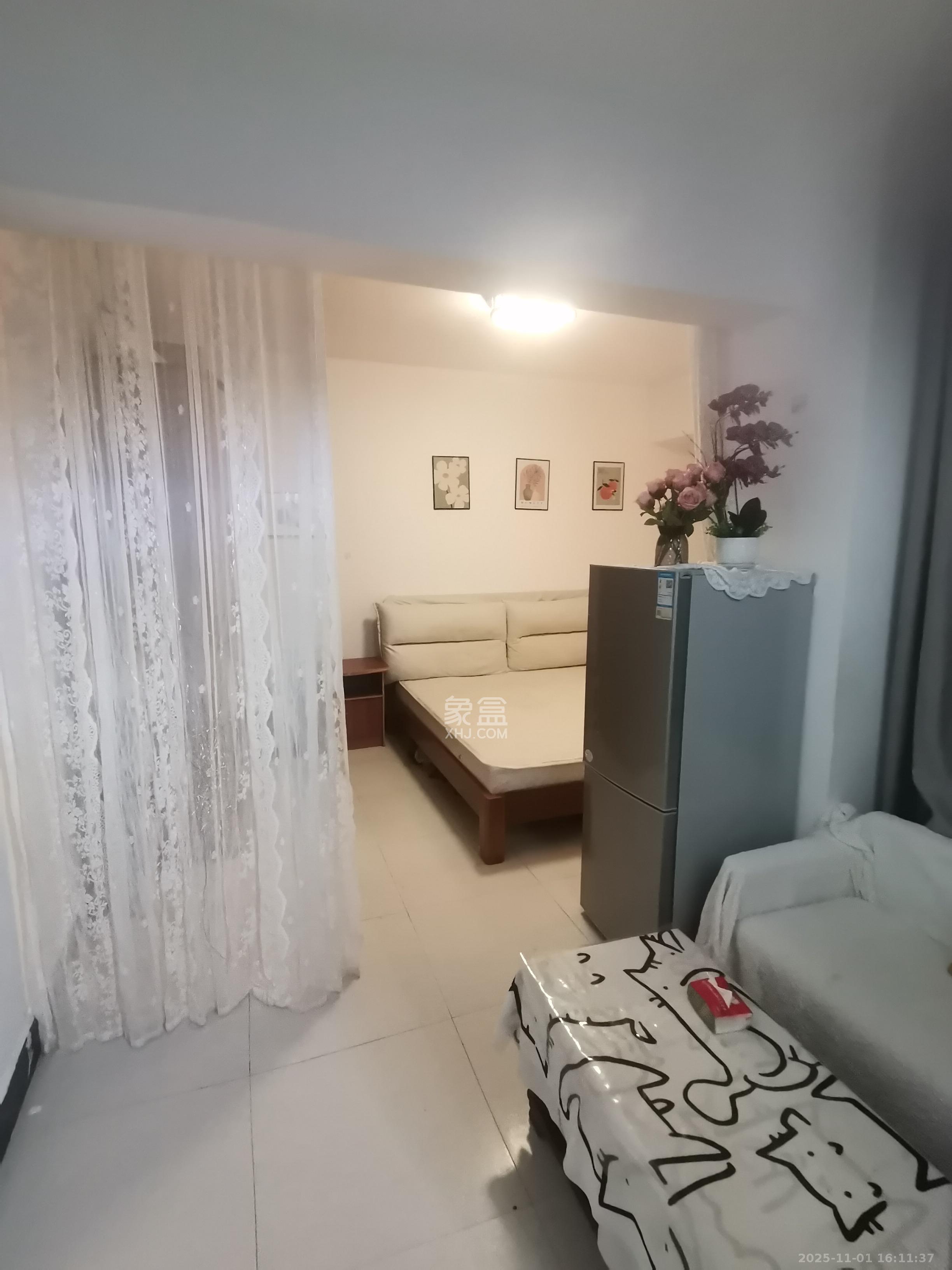 锦璨家园  1室1厅1卫    1050.0元/月室内图